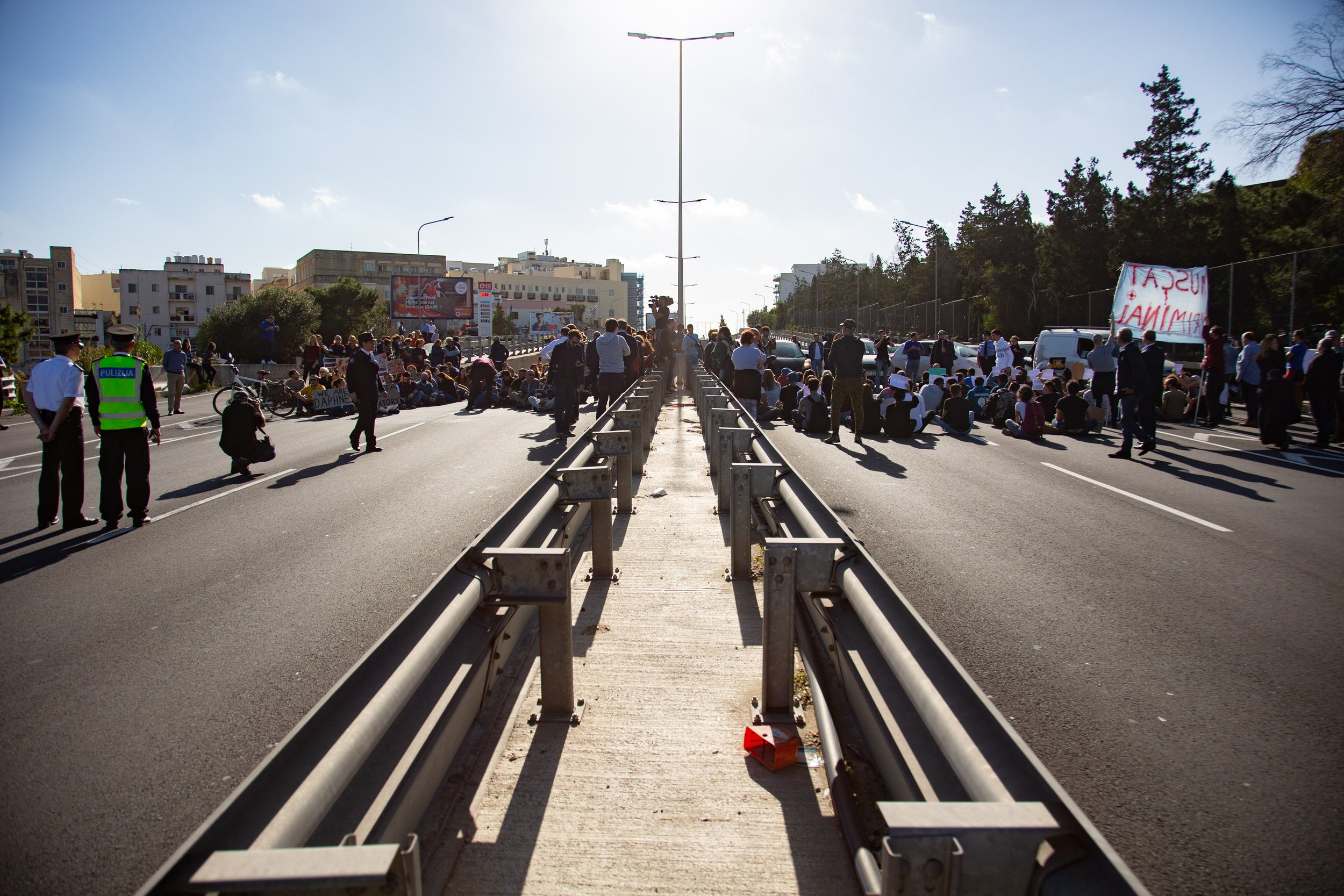 24 - 29 Nov 19 - University Students Protest for DCG Justice  and Close a Major Busy Road in Msida.jpg