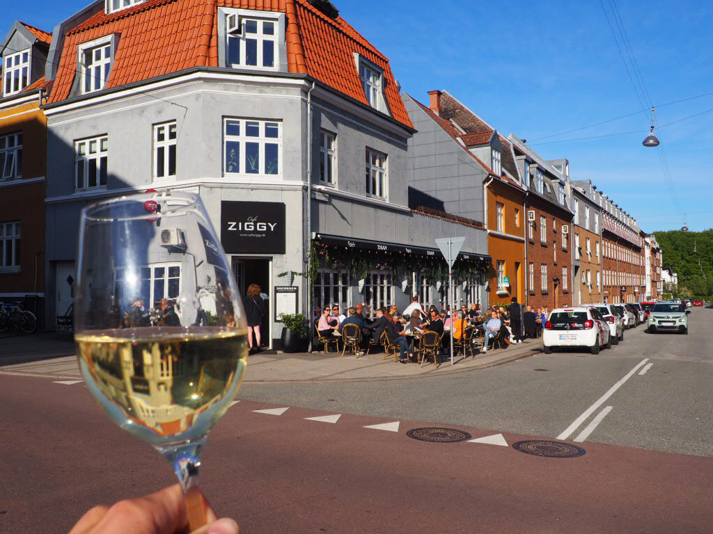 Café | Unik caféstemning på Trøjborg — We Make People Happy