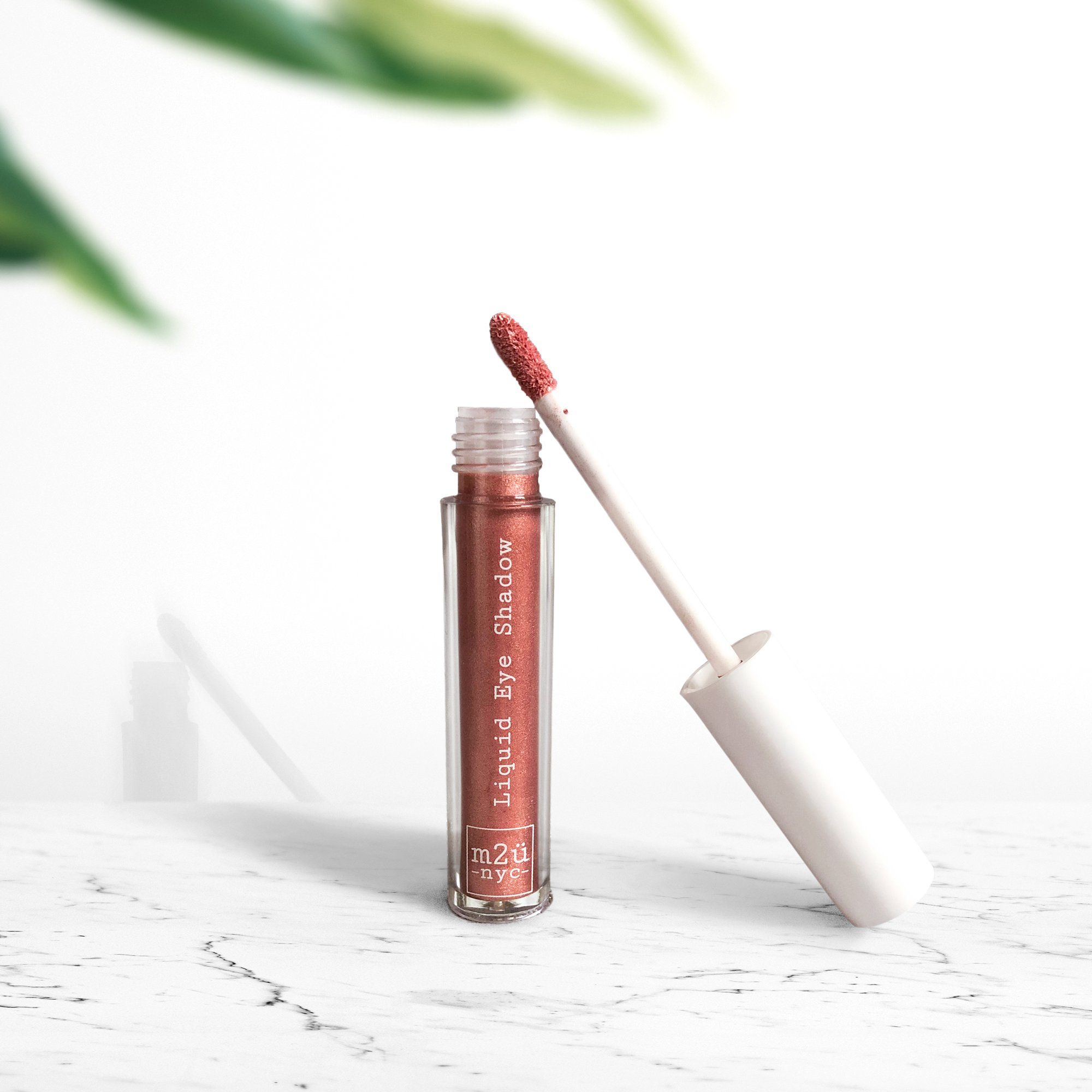 M2U Liquid Eyeshadow and Wand 1.jpg