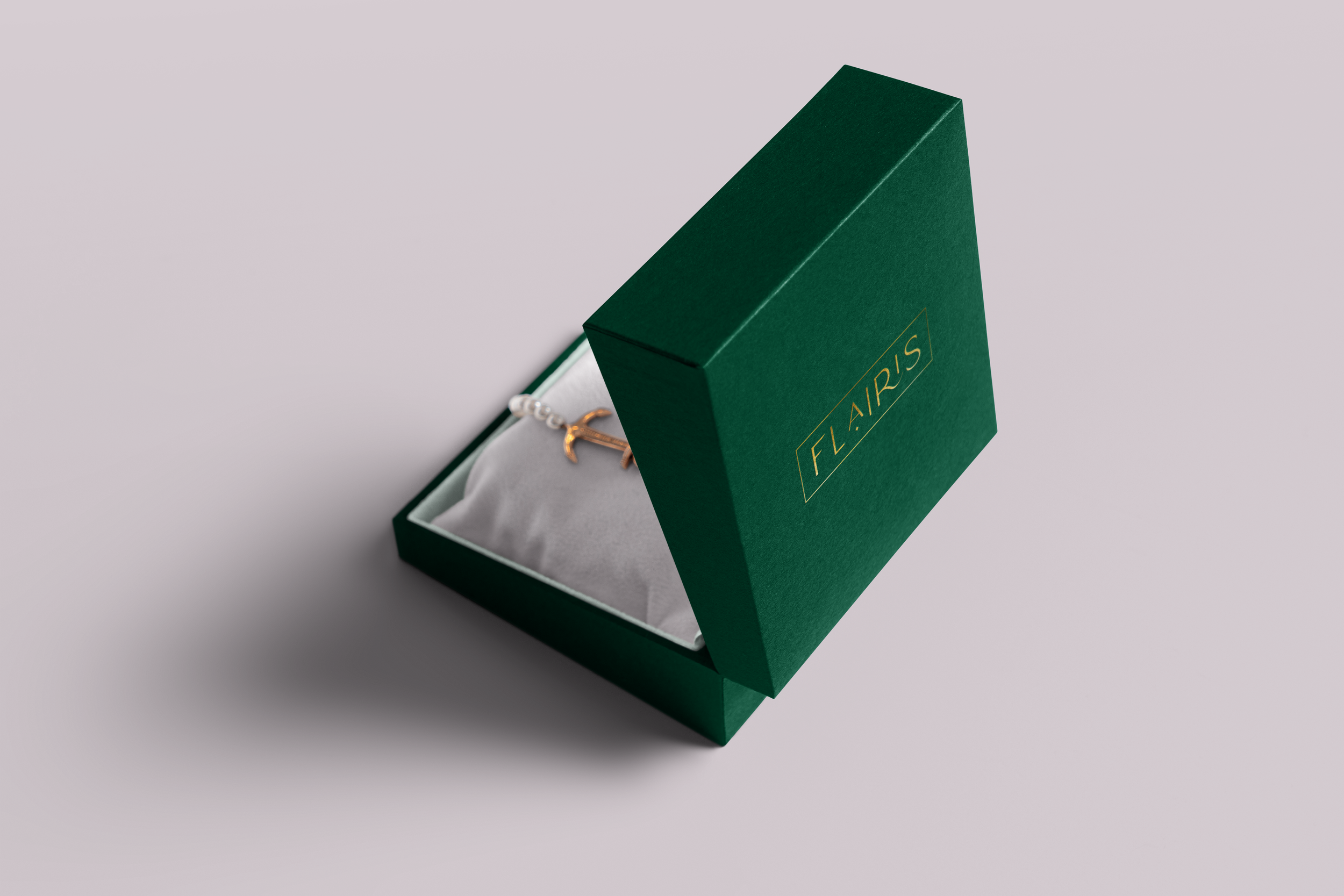 Flairis Box Mockup Primary Logo.png
