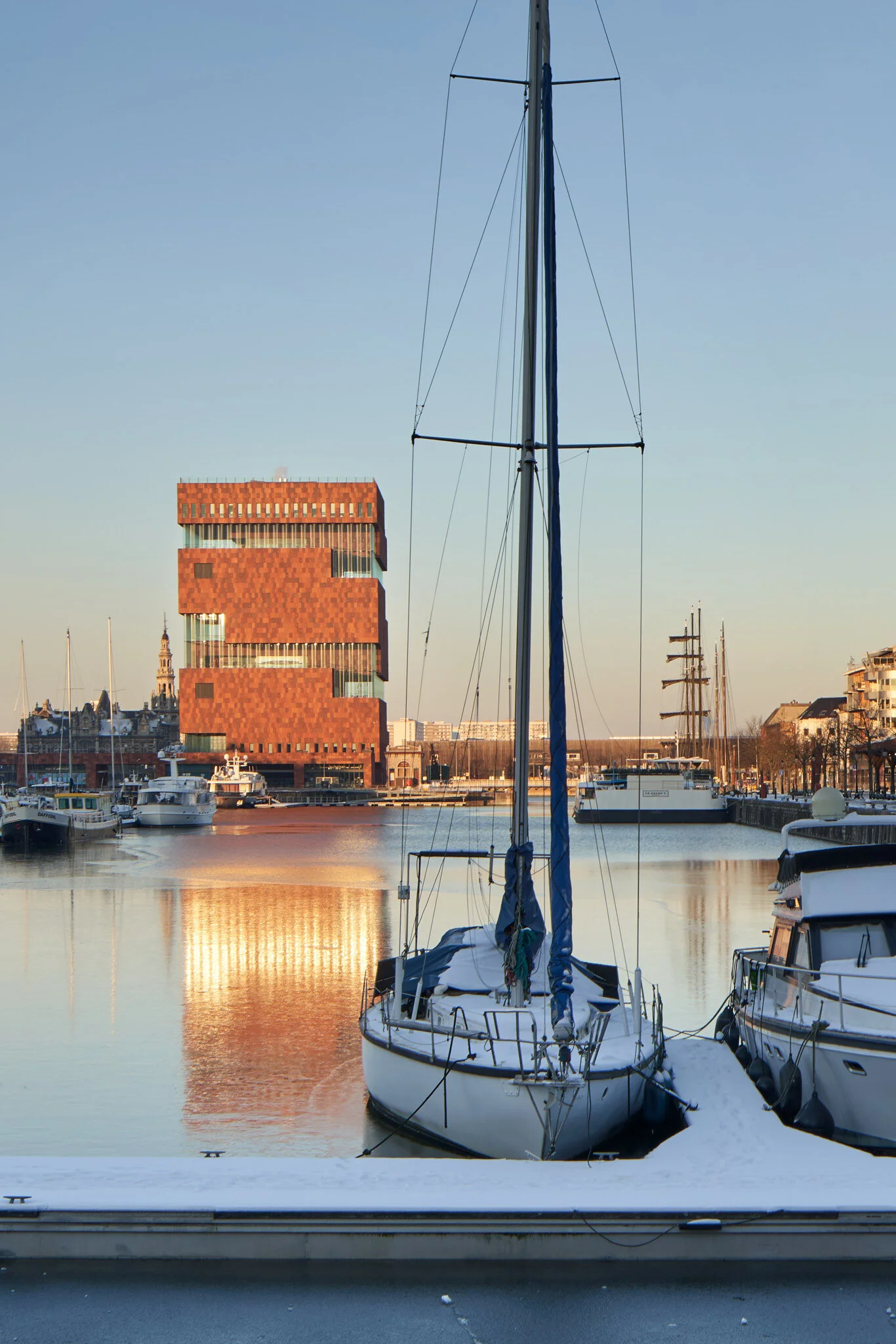 2021_GRAYSC_MuseumaandeStroom_web 1.jpg