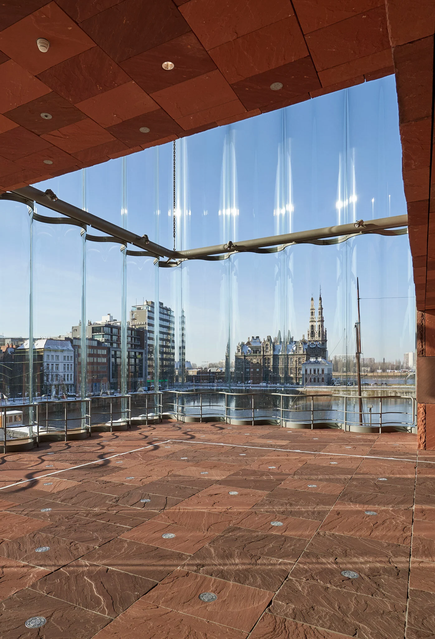 2021_GRAYSC_MuseumaandeStroom_web 12.jpg