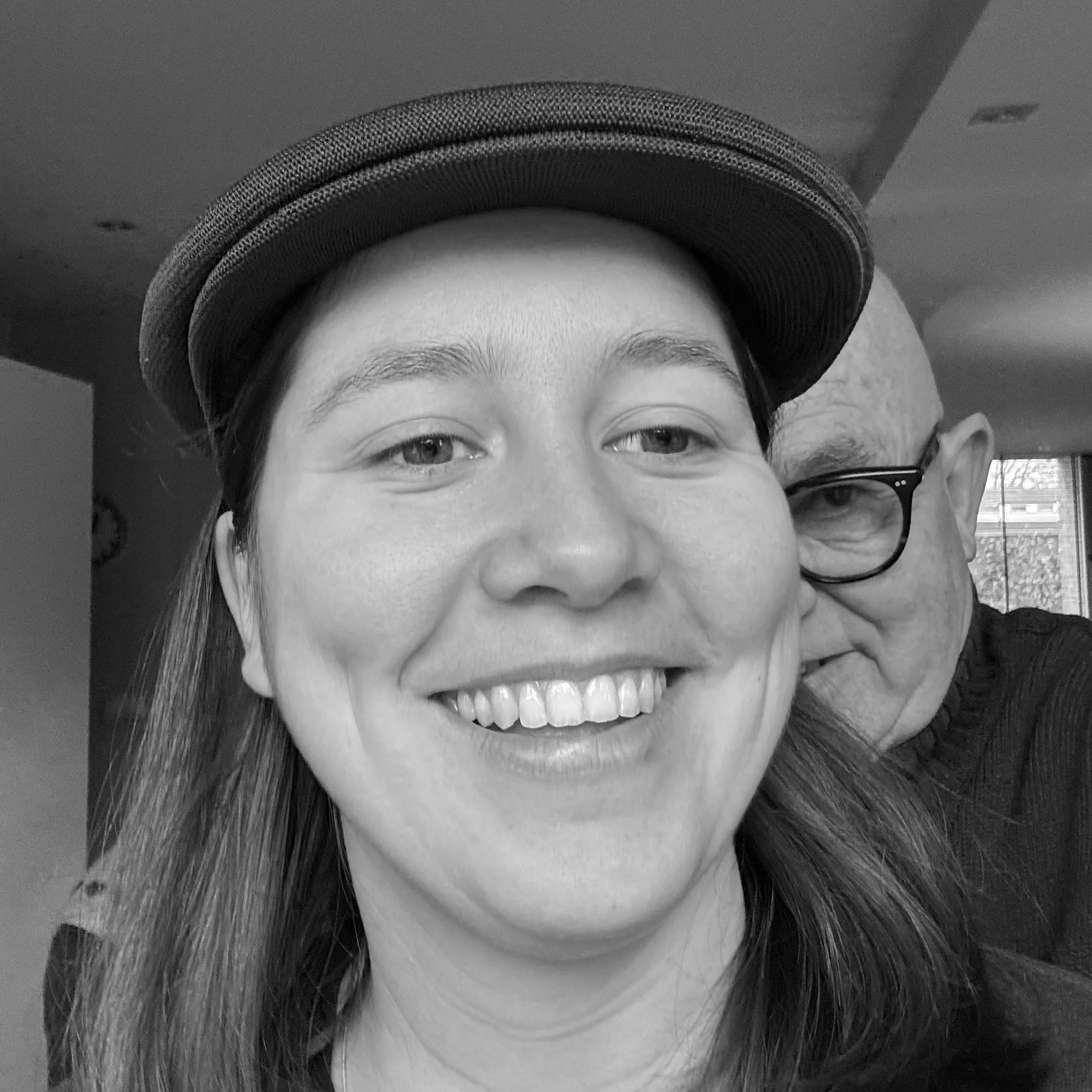 #bodilhavermans /autonoom ontwerper alumni #stjoost 2020 /  mede-oprichter #zutmonsac /@bodilhavermans die gewoon door gaat met : #projectreisromantiek / project 2025 multimediaobjecten samen met fotograaf @benjaminvdhoek / #combineren in beeldverlan