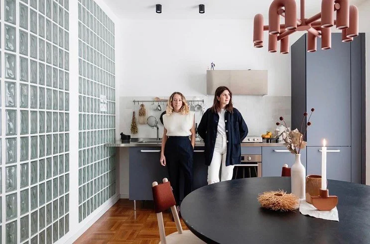 Posted @withrepost • @casamenu.it 
Jumping into the new year with a shooting and and interview that made us very happy at the end of 2022, #casaflatwig by Casa Menu.
••••
Benvenuti nella cucina di casaflatwig!
⠀⠀⠀⠀⠀⠀⠀⠀⠀
Er