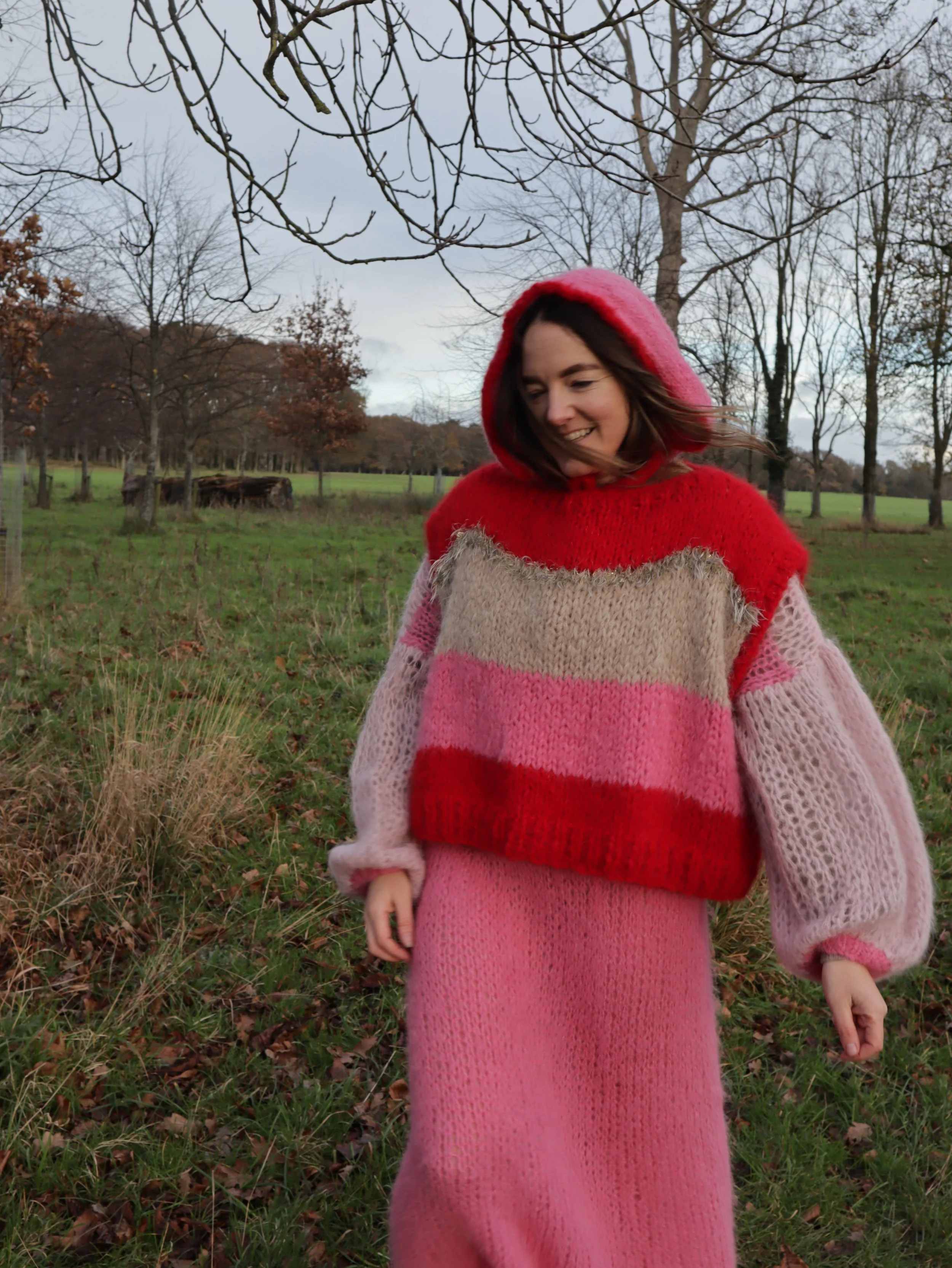 RTW: The Festive Vest - Pink, Red, Sand, Tinsel + Faux Fur
