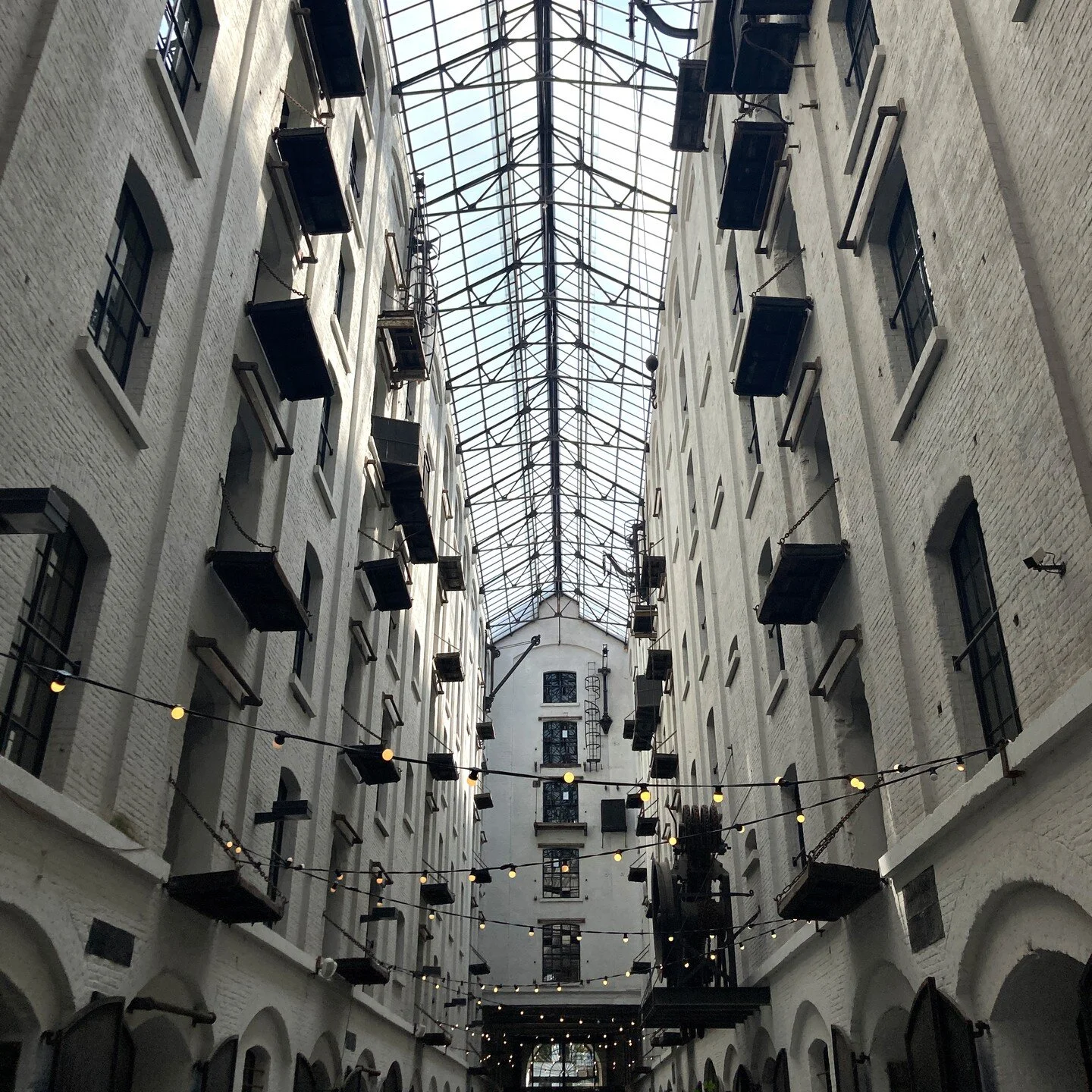 Back from a wonderful time on our honeymoon in Belgium and super inspired by the beautiful architecture - from gothic Rapunzelesque buildings in Antwerp and Dinant to Art Nouveau townhouses in Ghent and Dinant