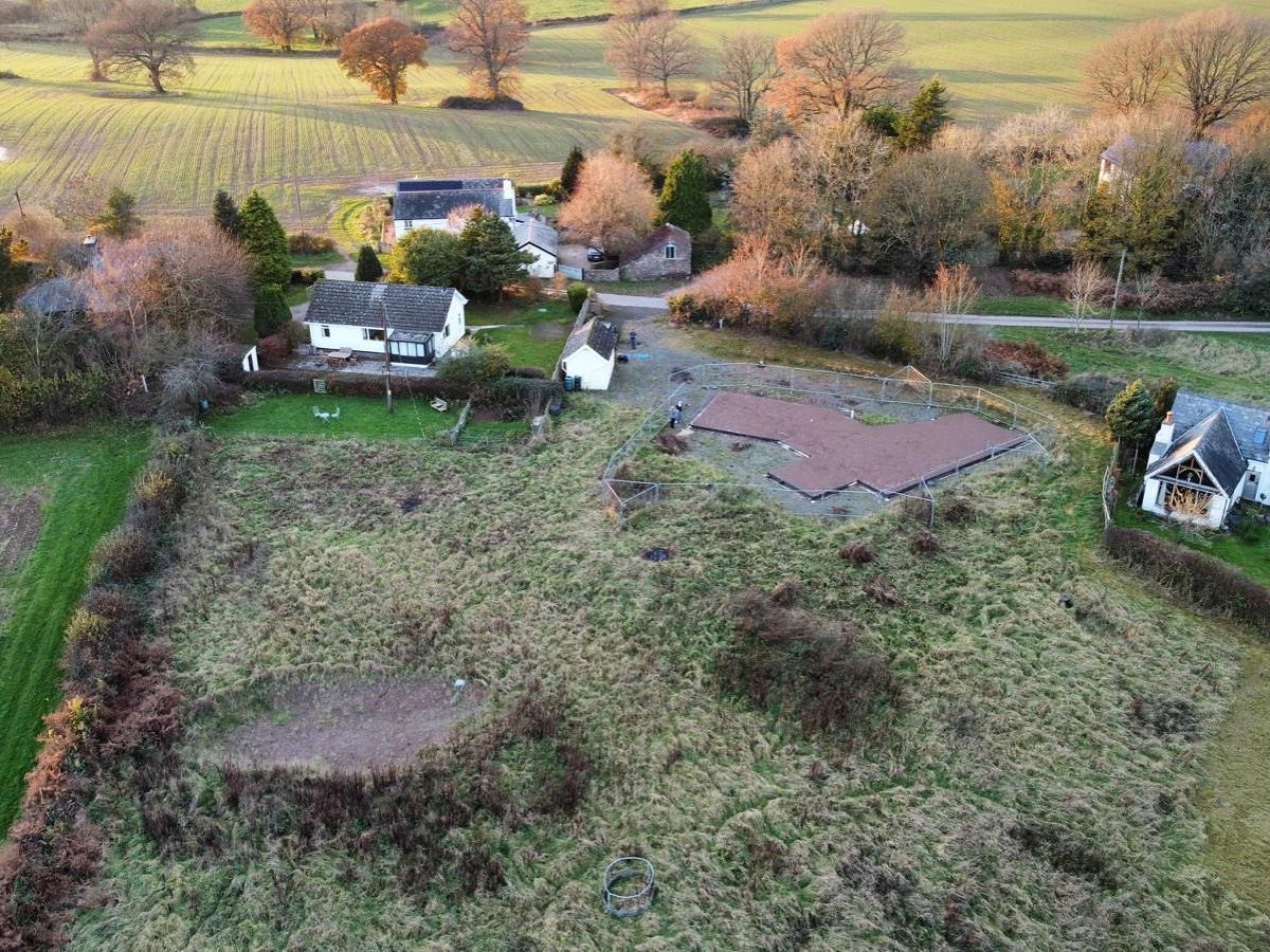 Great to see some of our projects starting on site over the past couple of weeks. We are lucky to have the opportunity to work on some lovely properties in fantastic locations. Further posts with information on each to follow.

#architecture 
#planni