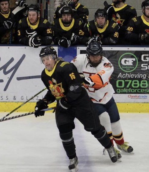 Warriors 1 fall short after brave display