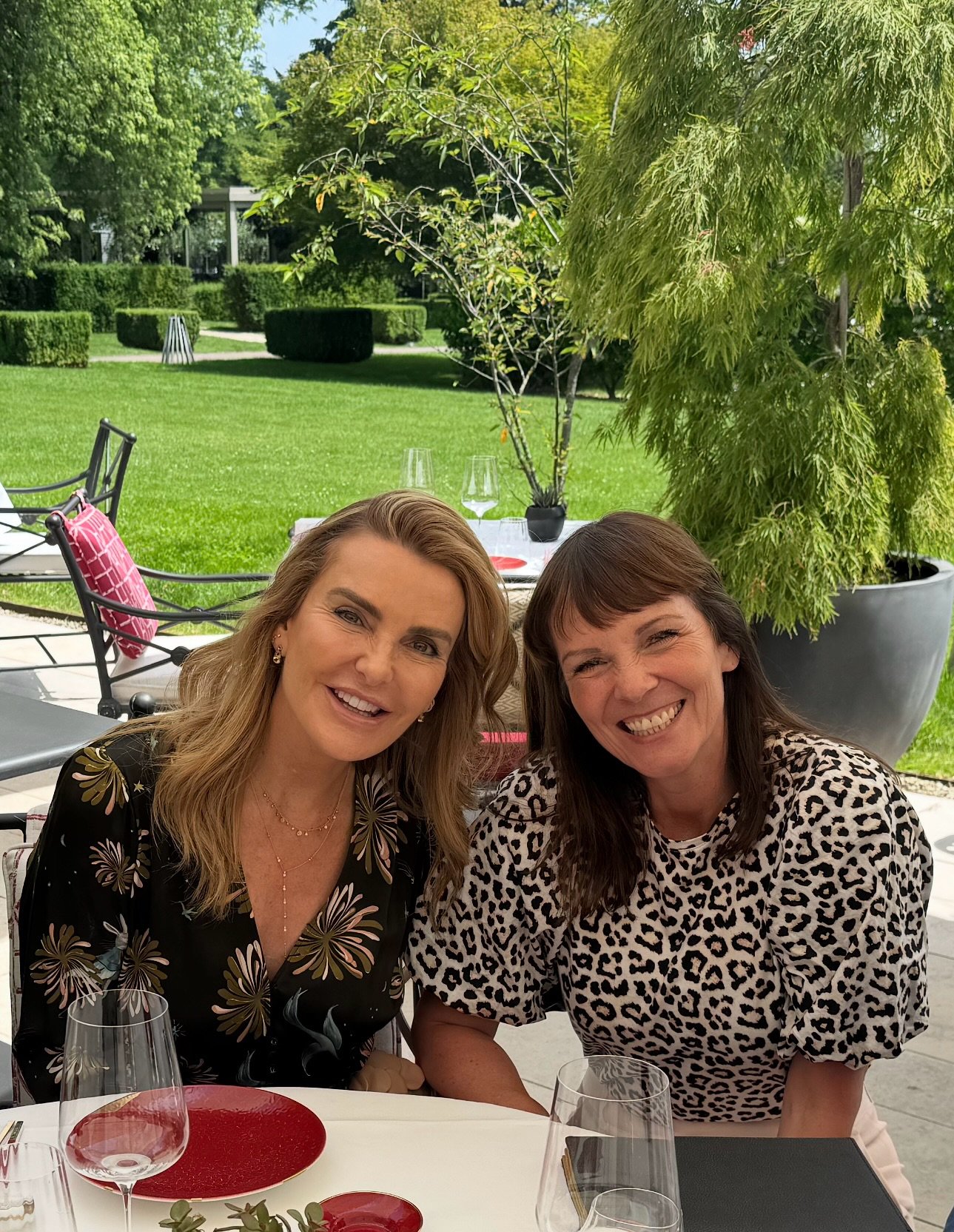 Quick trip with @bbenergyfoundation and @perikita17 to Geneva to attend an event organised by UBS bringing together corporate foundations. Really interesting exploration around impact and outcome investing, how to support international development as
