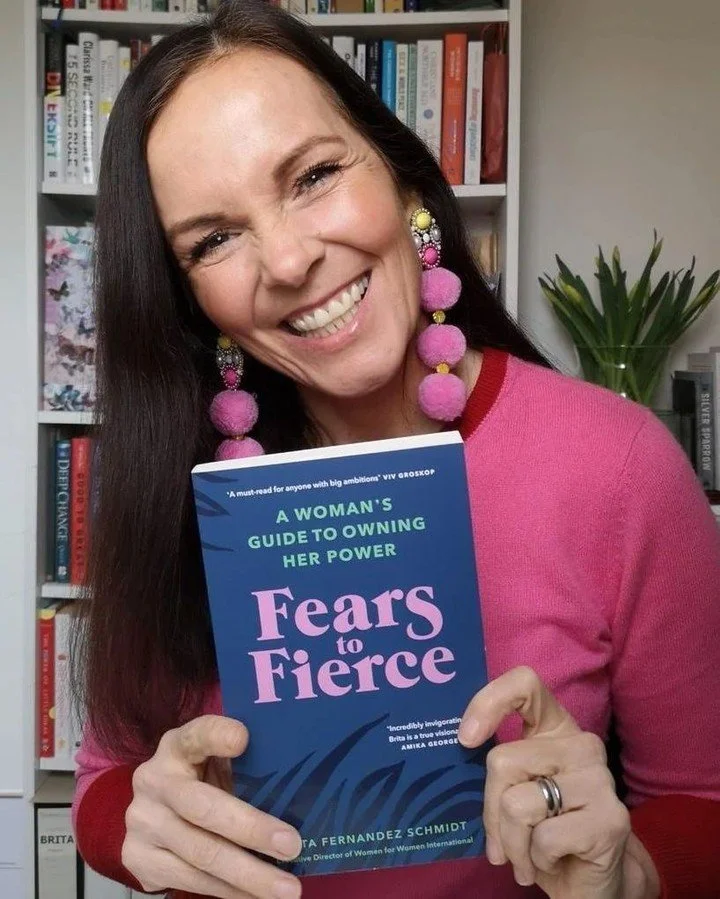 My friends - share your work!!

I recently worked with a client who was about to release new music, but she kept putting it off.

As we explored it together, it became clear how much weight she was carrying around the outcome. Her thoughts kept circl