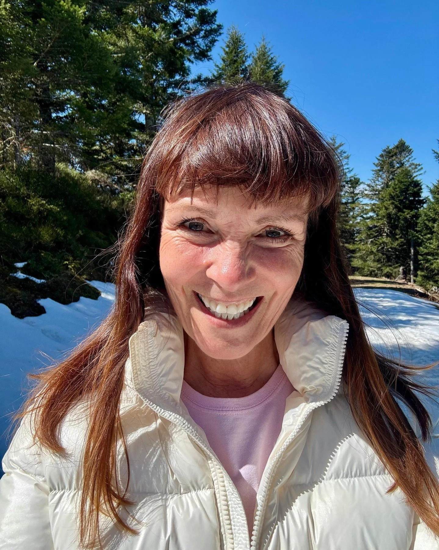 When we step into a different environment &mdash; another city, another culture, another room full of people we don&rsquo;t know &mdash; our senses tend to wake up. We pay attention in a different way. And often we begin to notice ourselves more clea