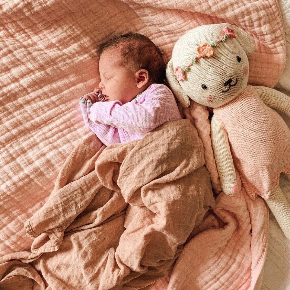 Little unicorn swaddle online