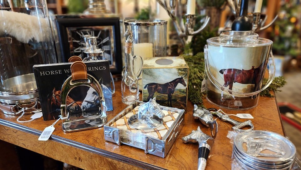 🎩🐎 Happy Derby Day from Nest in the Village! 🌹🏇

Celebrate in style with our exquisite collection of Derby-inspired and horse-themed home decor. From elegant statuettes to charming wall art, our pieces are perfect for bringing the spirit of the r