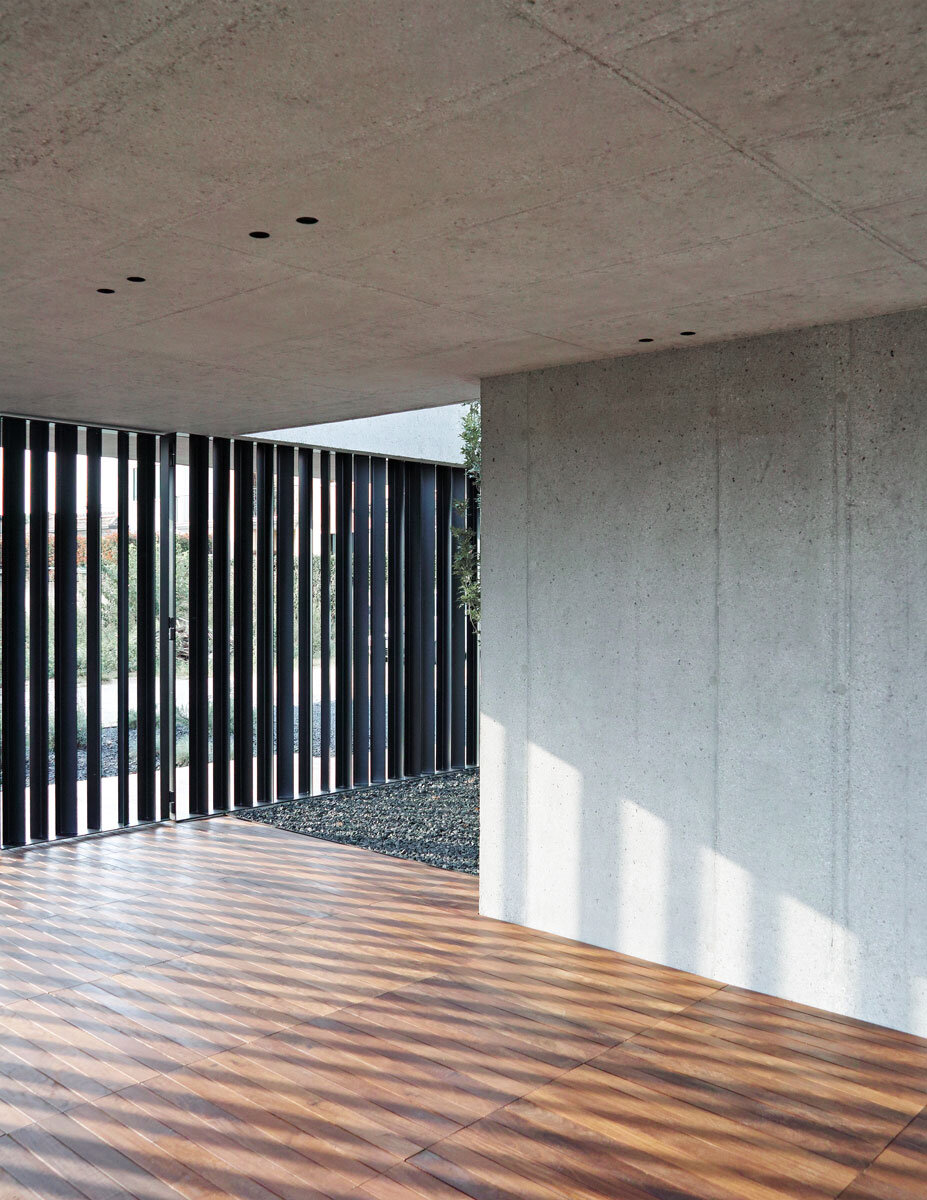 SDQH6937-lr.jpg