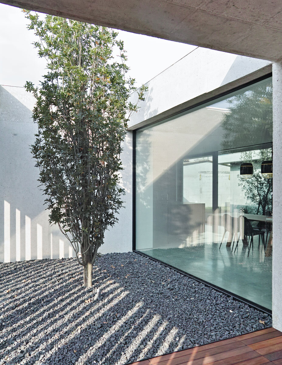 SDQH6915-lr.jpg