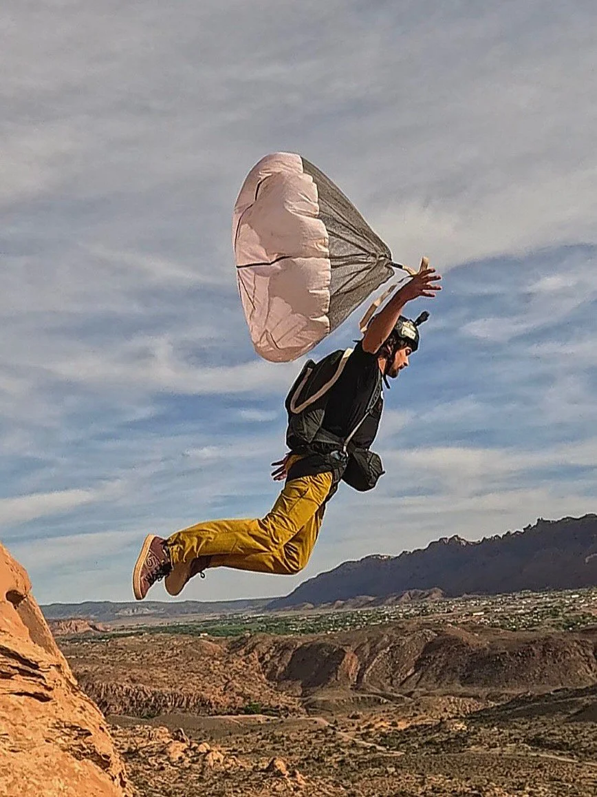 Figure 3:3 — Placing my pilot chute as my foot leaves the exit.