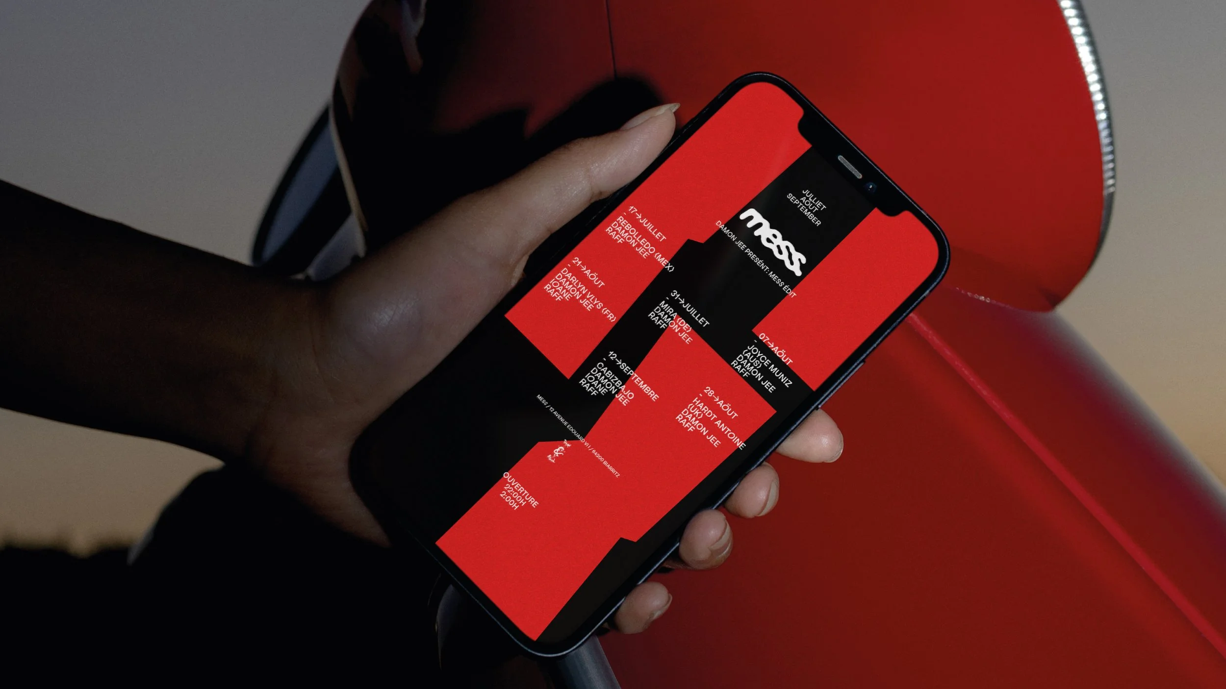 Mess Club Biarritz → Social Media