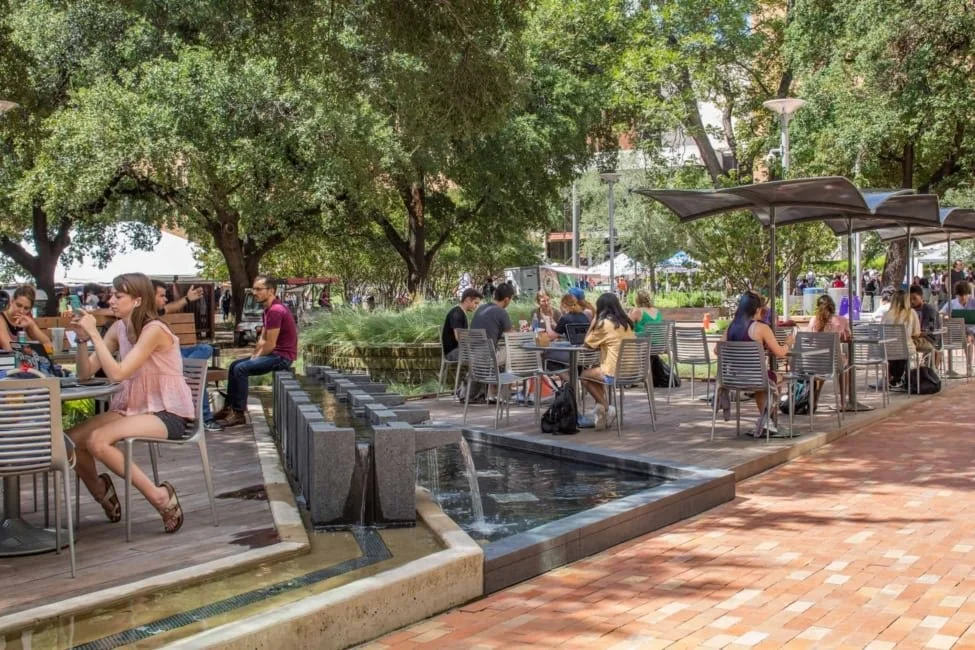 ut-sac-5-975x650.jpg