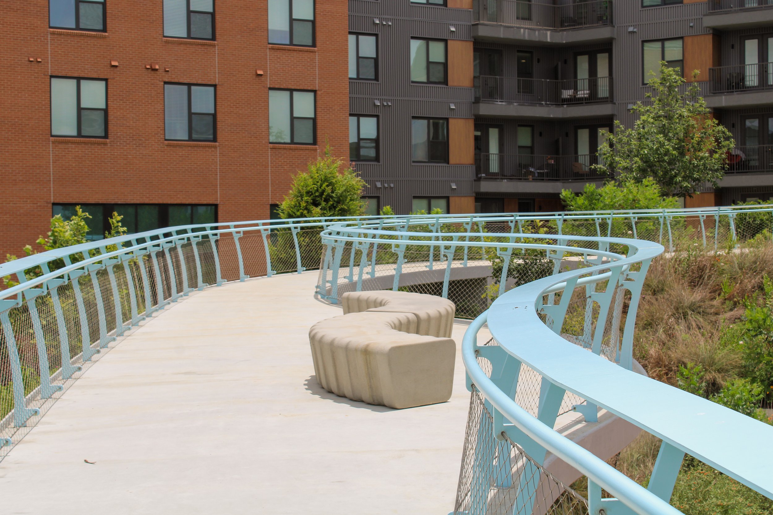 26 Roger Lavon Plaza-7-2.jpg