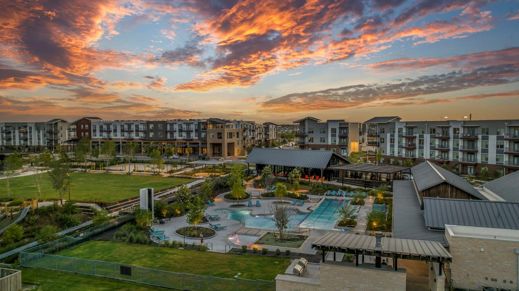 Brick &amp; Mortar District at Plum Creek 