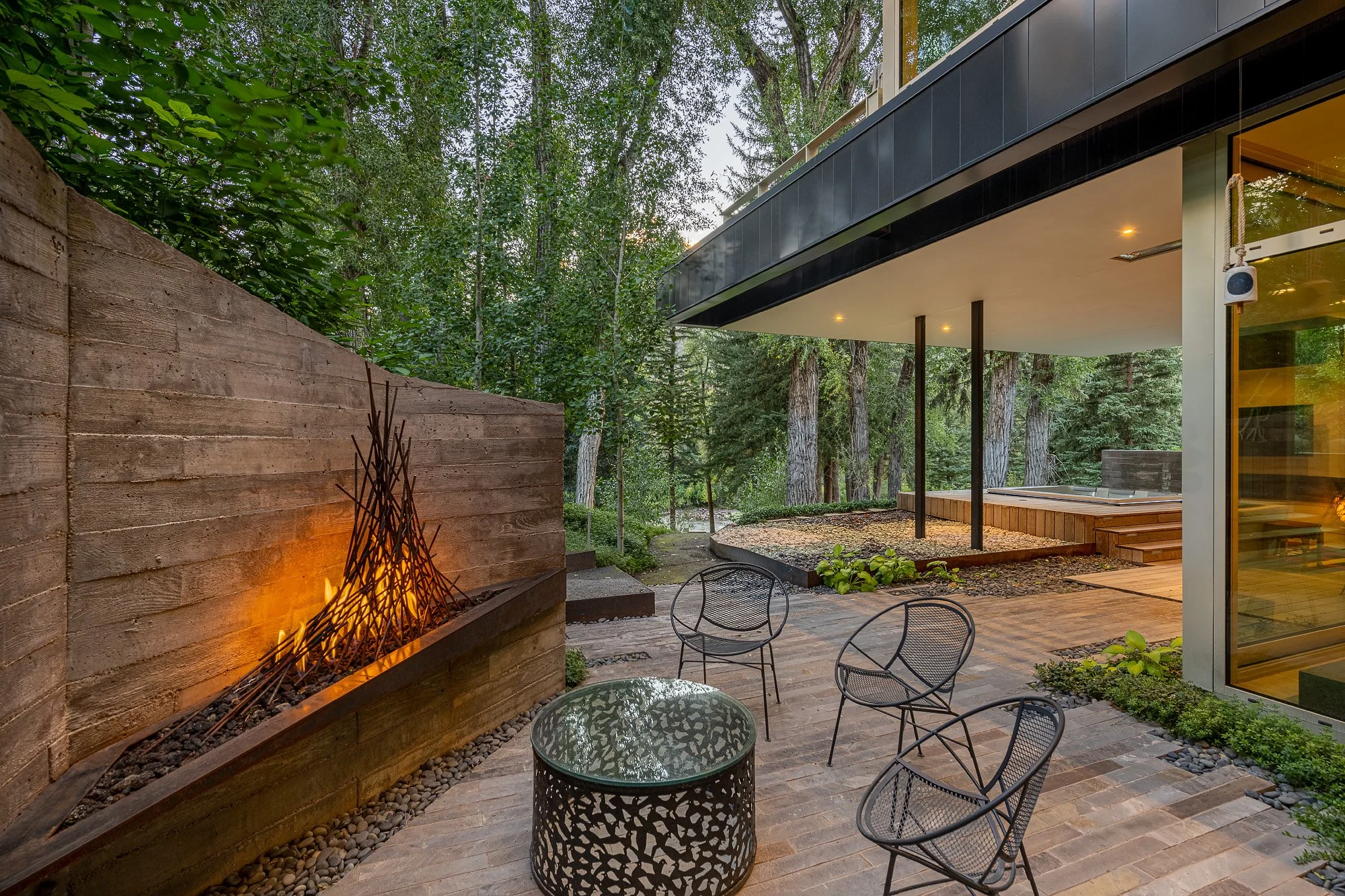 DWP2230-HDR (1).jpg