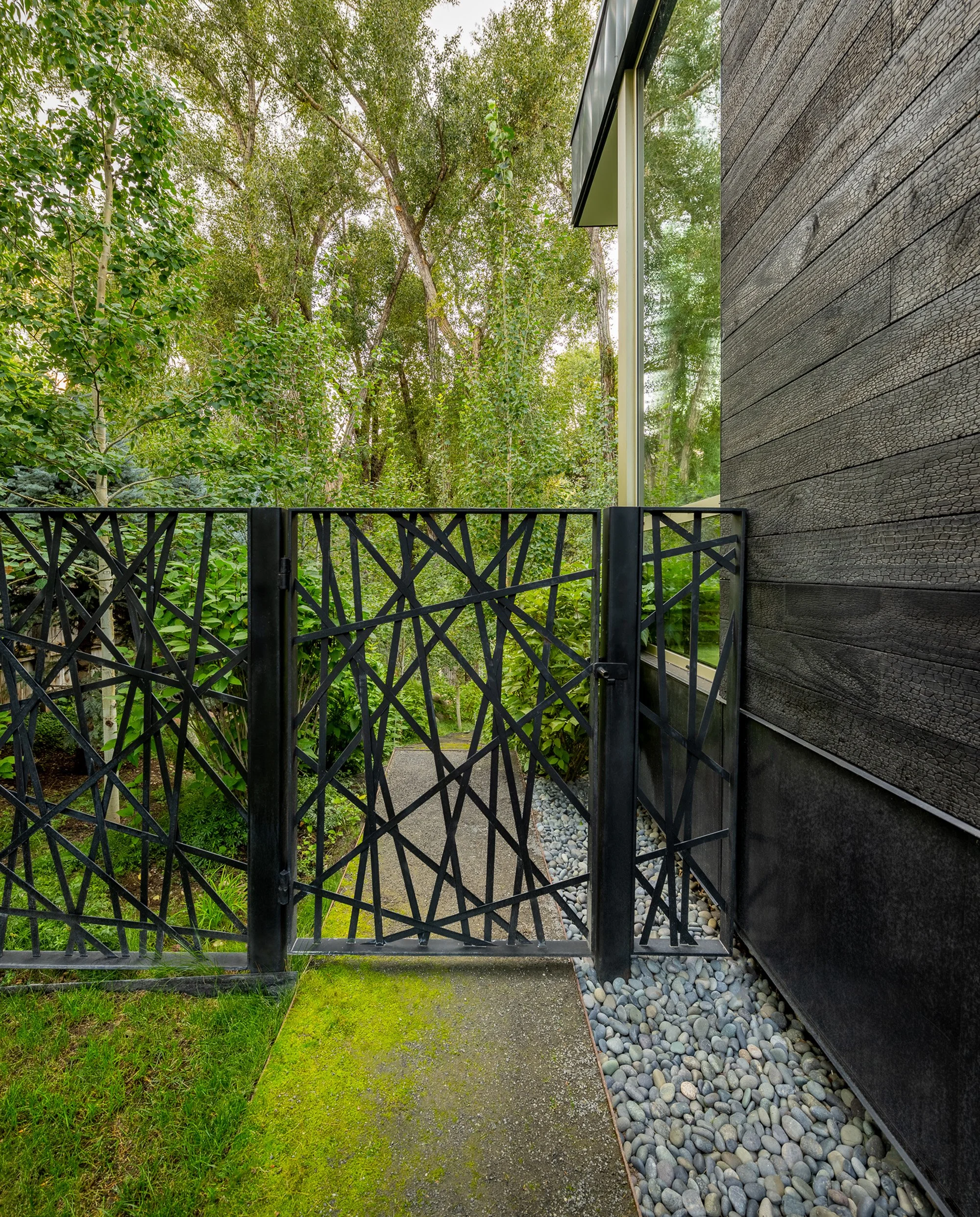 DWP2186-HDR.jpg