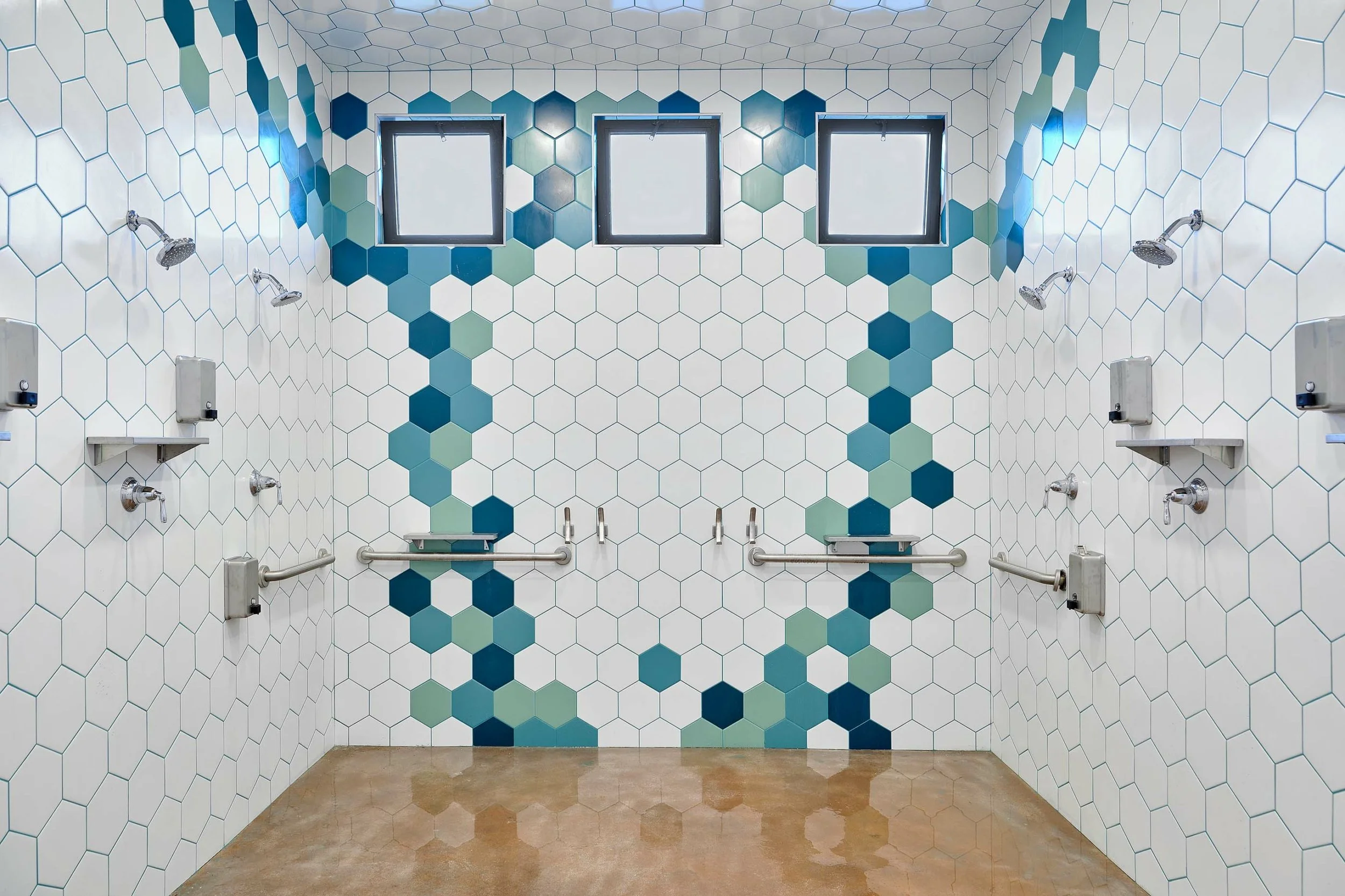 ArbanyPool_02_WEB-1-scaled.jpg