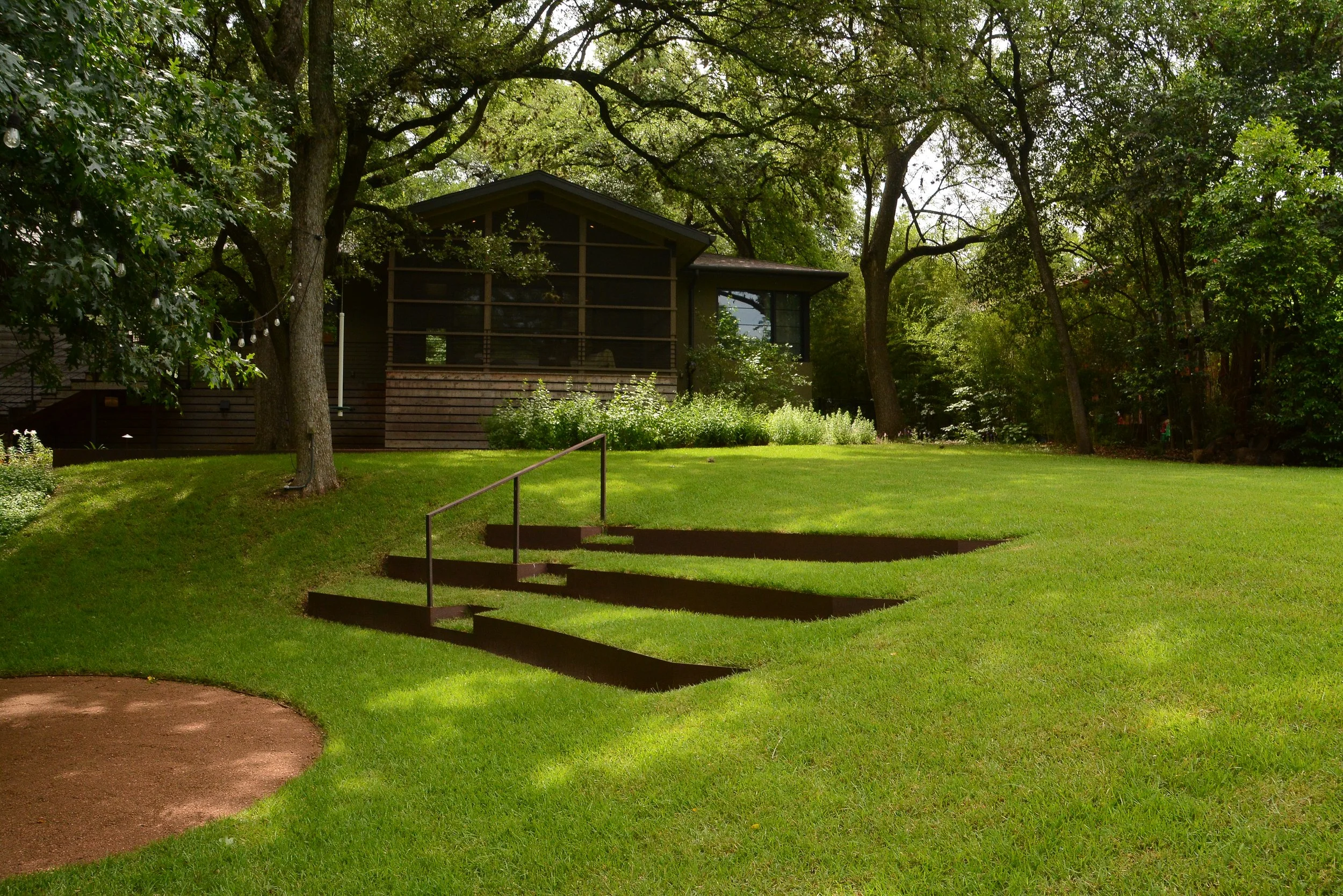 add_lawn steps screen porch.JPG