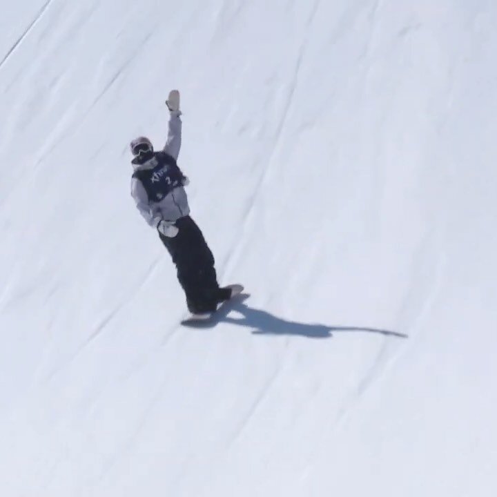 My winning run from world championships today! Had a little incident in practice, so wasn&rsquo;t sure if I was able to ride at all! But sooo happy to pull through and end up on top today! Thank y&rsquo;all!❤️ @norwegian_snowboarding #happyguy