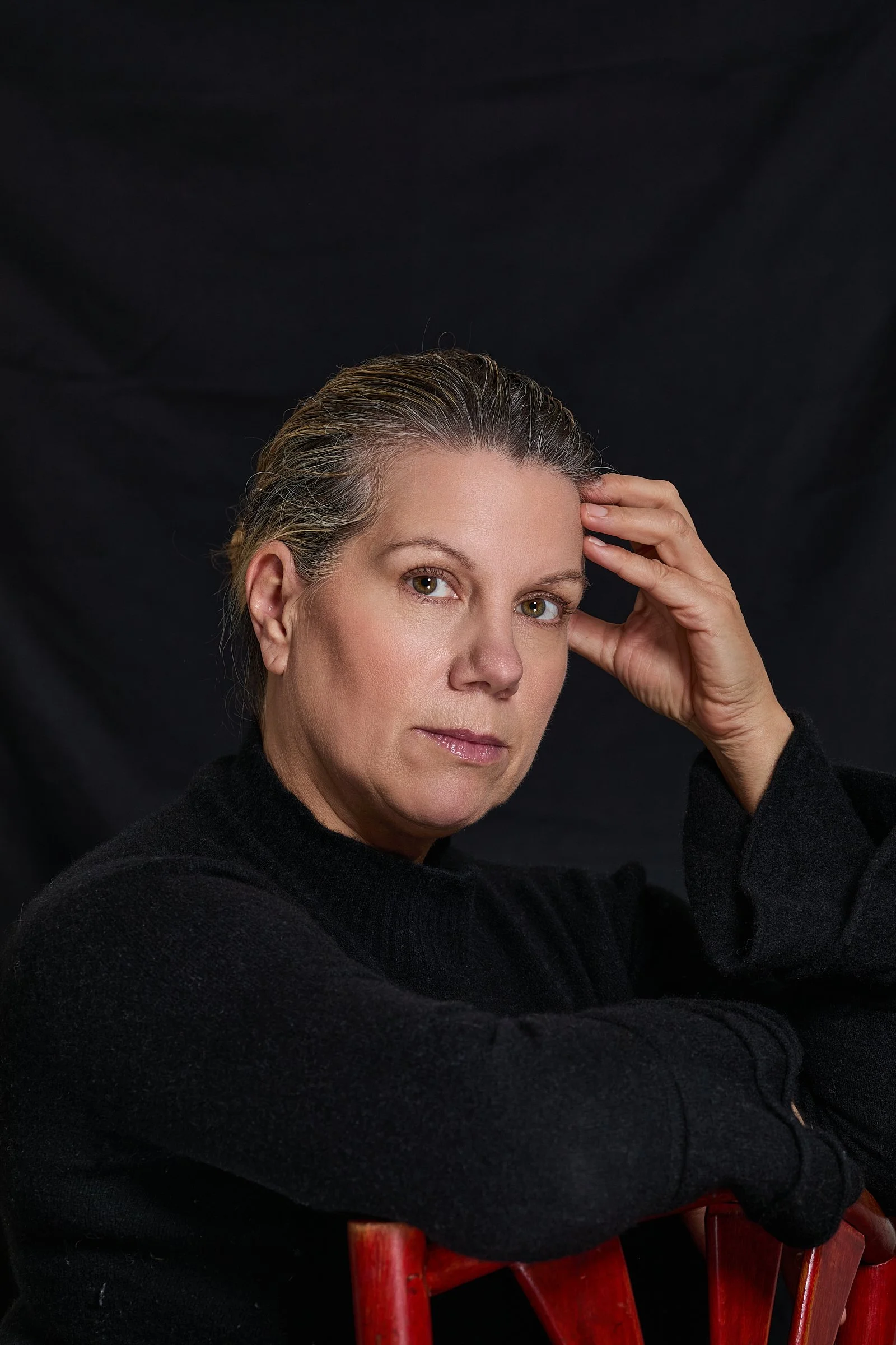 Drama-Komödie-Dramady-Gespühr-für-starke-Frauenfiguren-Starke-Rollen-Beherrscht-alle-Fachrichtungen-Filmschauspielerin-Ausnahmetalent-Isabella-Schmid-Internationale-International-Schauspielerin-ausdruckstark-beeindruckend-amerikastile-ausnahmetalent-