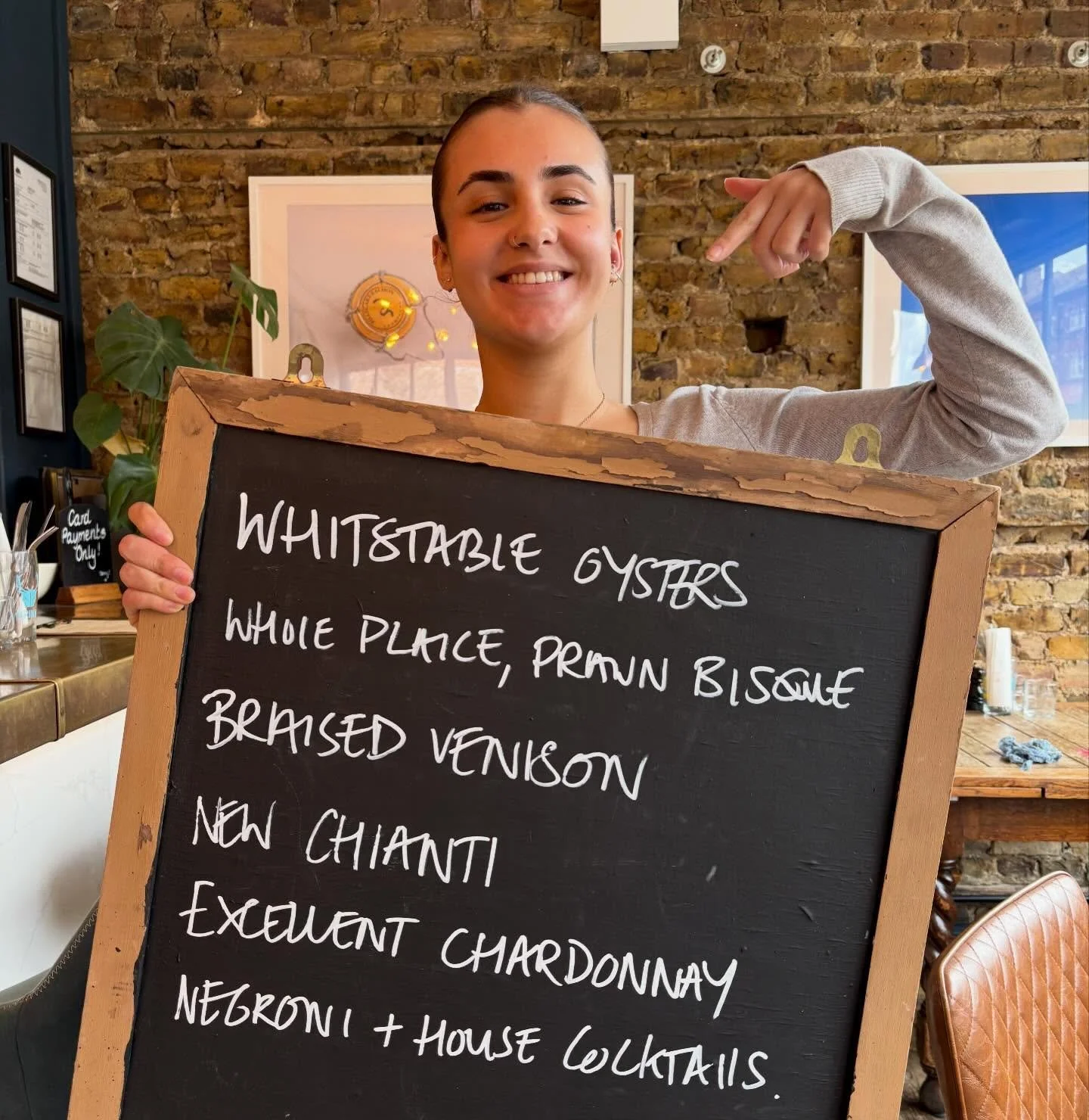 It&rsquo;s happening this weekend Earlsfield! Best food and wine in town, finest butcher (courtesy of the amazing swaledale) seafood and oysters. Get on down, walk ins welcome