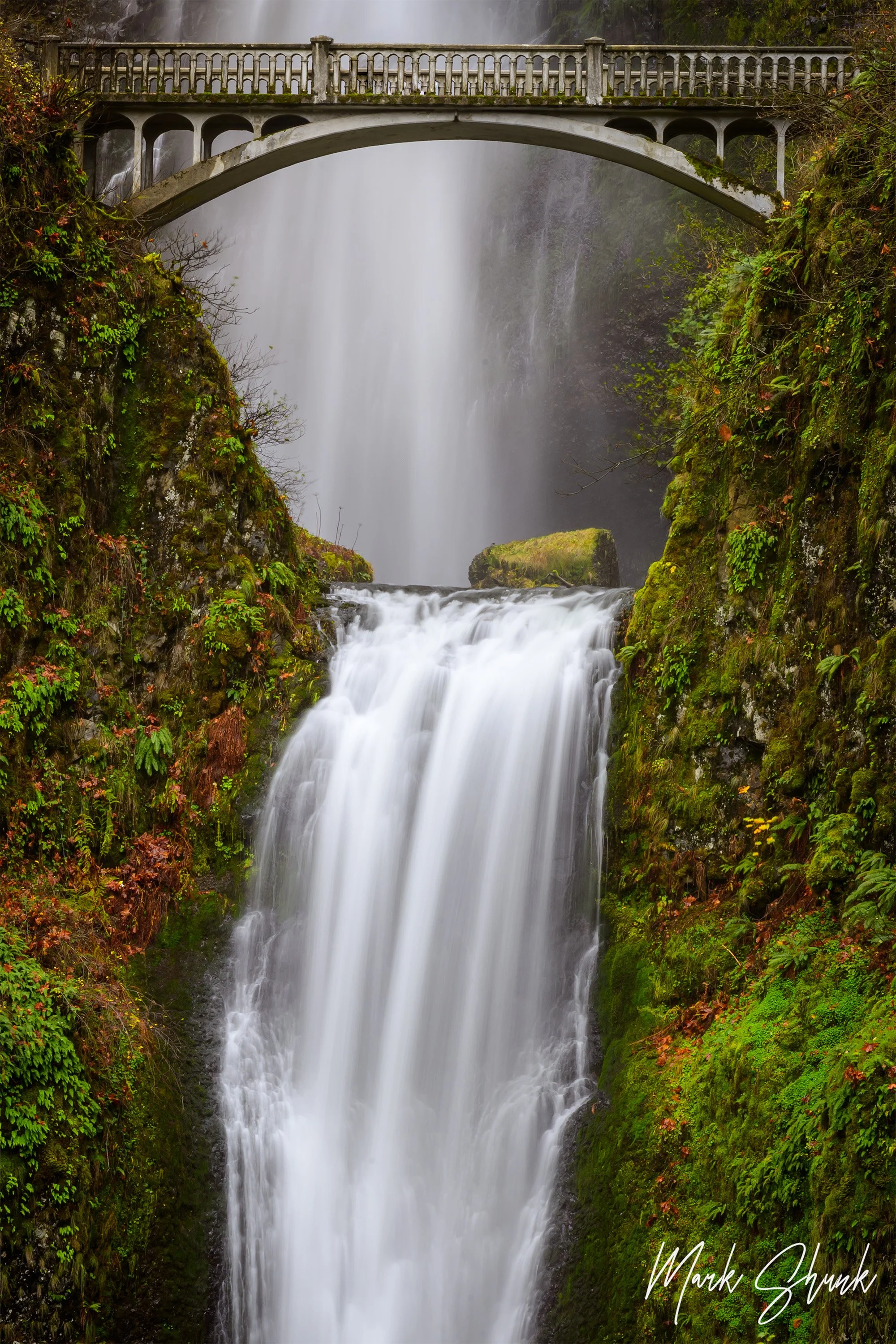 Multnomah' Falls and Benson Bridge