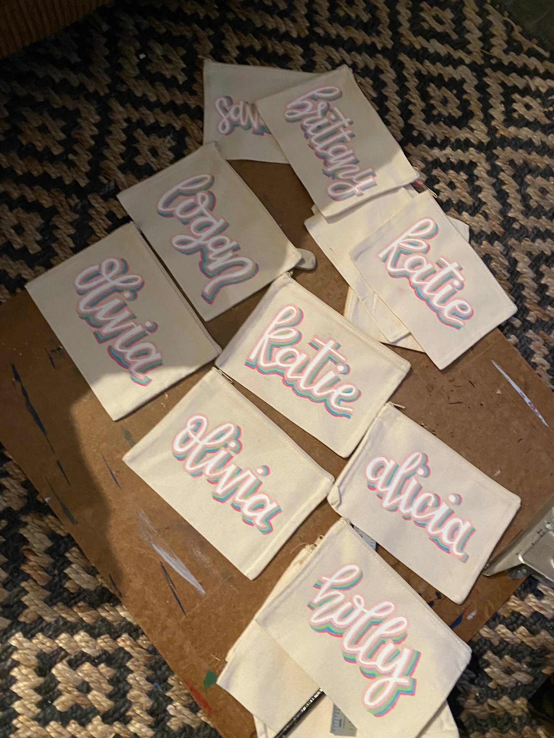 FC0099B8-0246-4EC0-9B53-8D20215F65F3