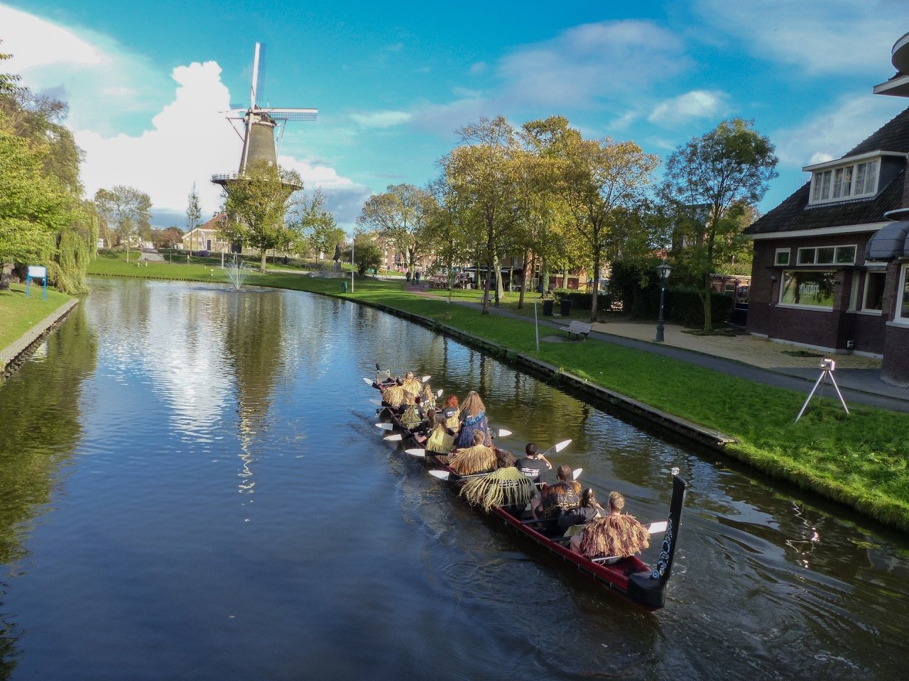  Production still from ‘Going Native’ (2017/2022) by Yuki Kihara.   Featuring  ‘ Te hono ki Aotearoa: The Link To New Zealand’ student rowing club members paddling the Māori waka in Leiden, The Netherlands. Photo by Wonu Veys. Commissioned by the Nat