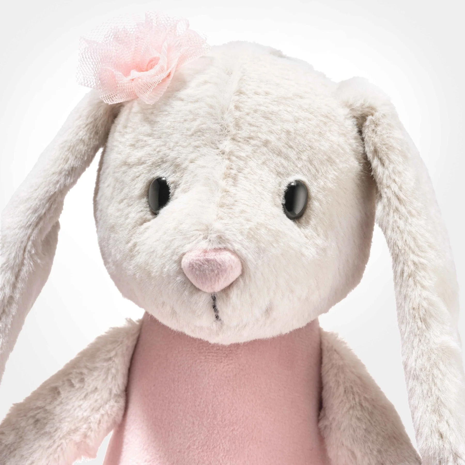 hoppie-ballet-bunny-steiff-close-up.jpg