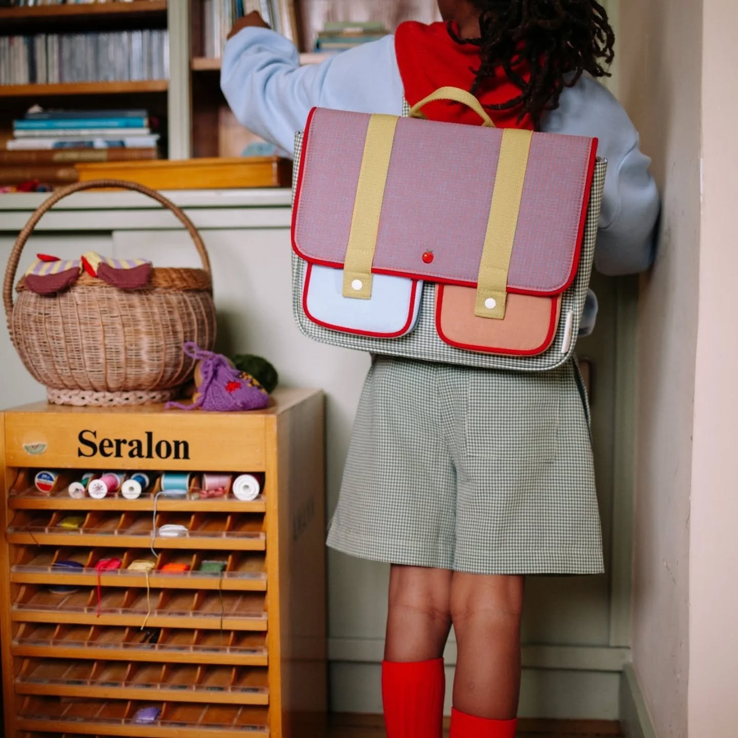 Bold, retro, and brilliantly sustainable. 🎒✨ Say hello to the ultimate sidekick for little explorers.
​We are completely head-over-heels for the new Sticky Lemon envelope satchels that just landed on our shelves. With their iconic, quirky color-bloc