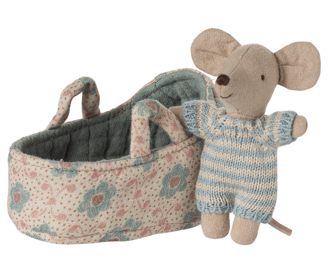 Maileg Baby mouse in carry cot - Blue