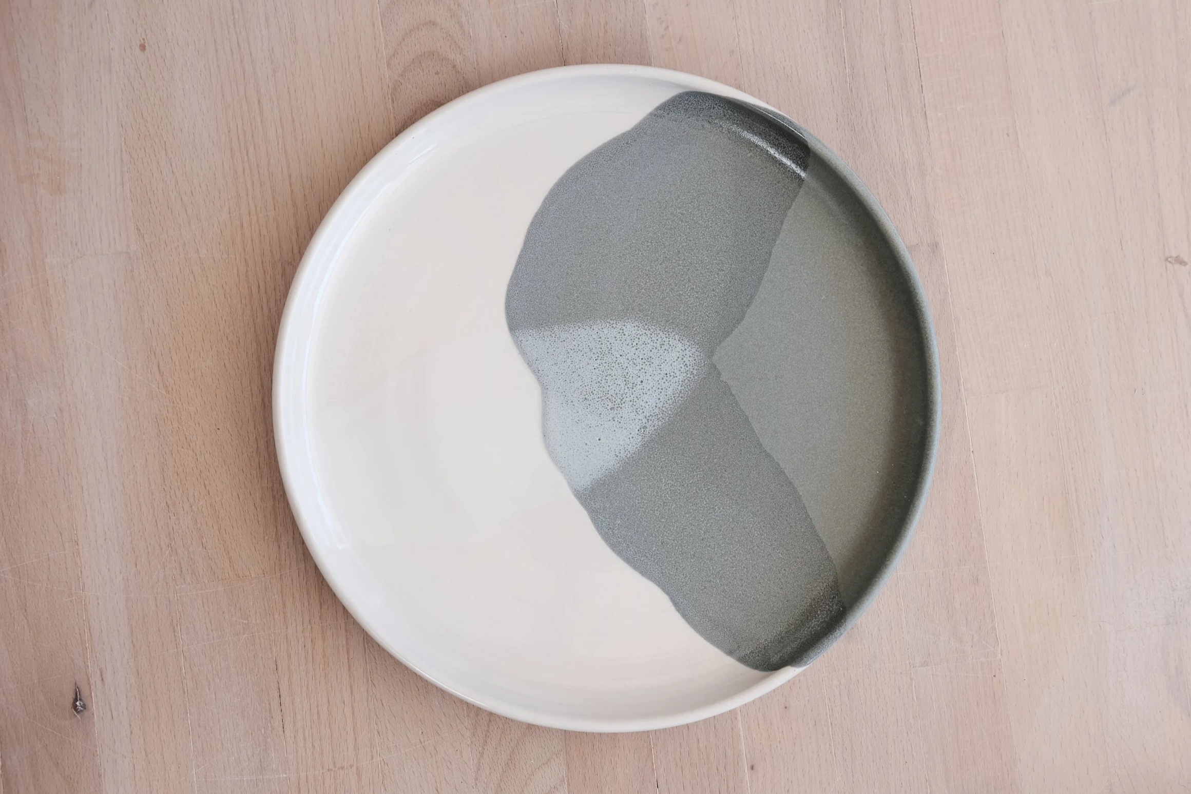 moss dinner plate - Handmade porcelain