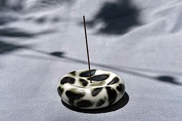 - pillow incense holder -
[SOLD]
Hollowed incense holder shaped like a cloud or a pillow inspired by the ceramic artist Sombra. 
I learned a lot figuring out how to make these ✨
.
.
.
.
.
.
.
#hollowedceramics #incenseholder #porcelain #porcelainpill