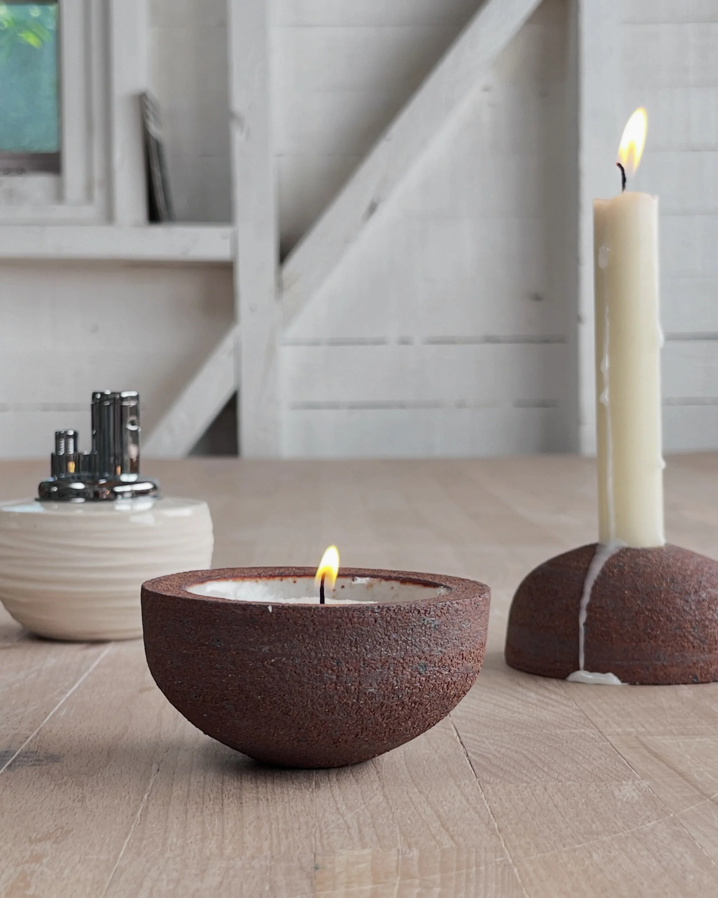 - experimental candles holder -
That&rsquo;s just a prototype, maybe I&rsquo;ll carve a concave shape at the base of the taper candle side to catch wax. This is Death Valley from Laguna Clay company and a simple Shino glaze inside.
#brutalistceramics