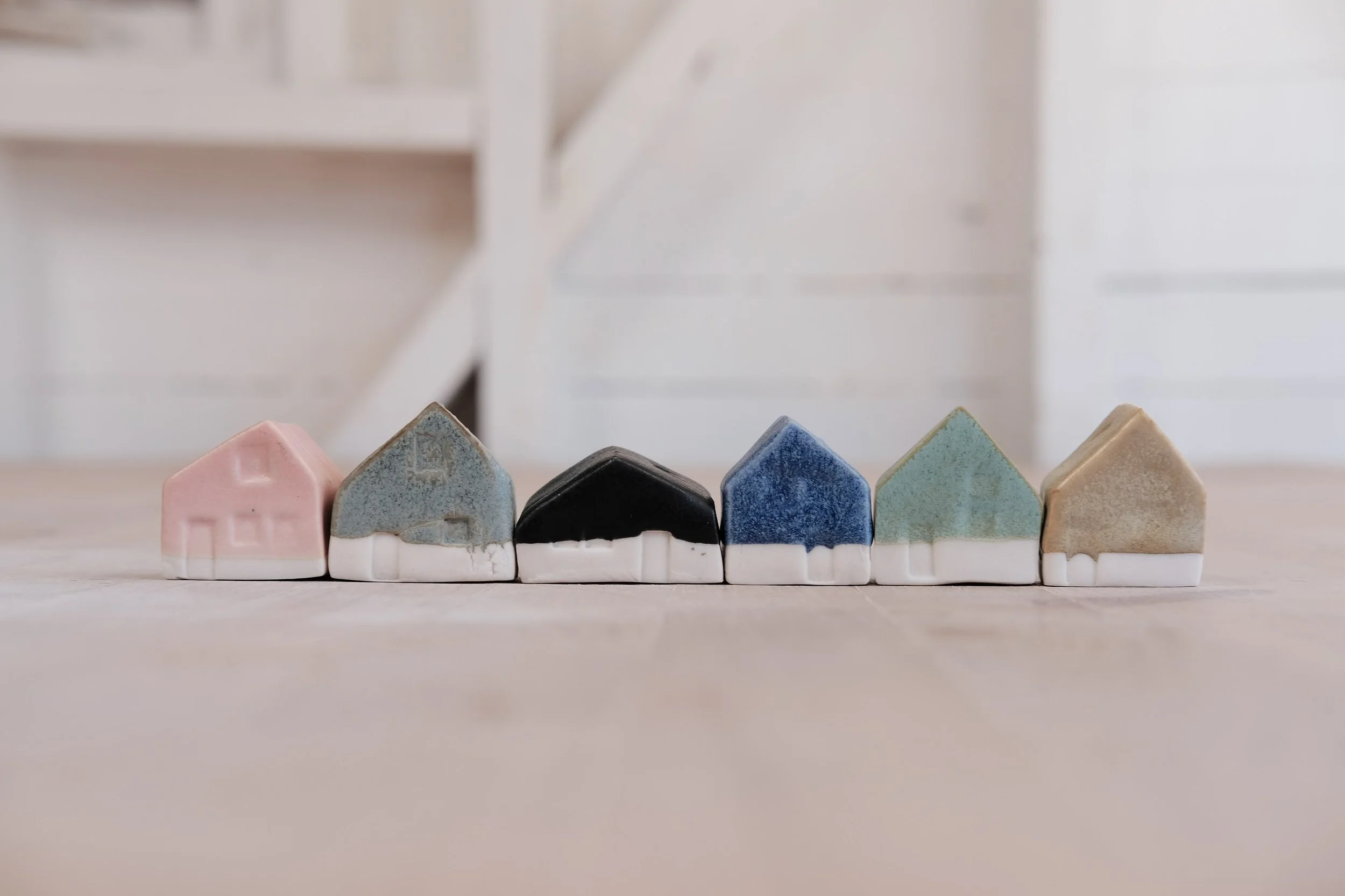 - shop update -
It&rsquo;s been so hot lately, I really had to limit my time in the studio. It&rsquo;s probably for the best because I&rsquo;ve been procrastinating and had a lot of new work to list on my website ! All my recent work is now listed an