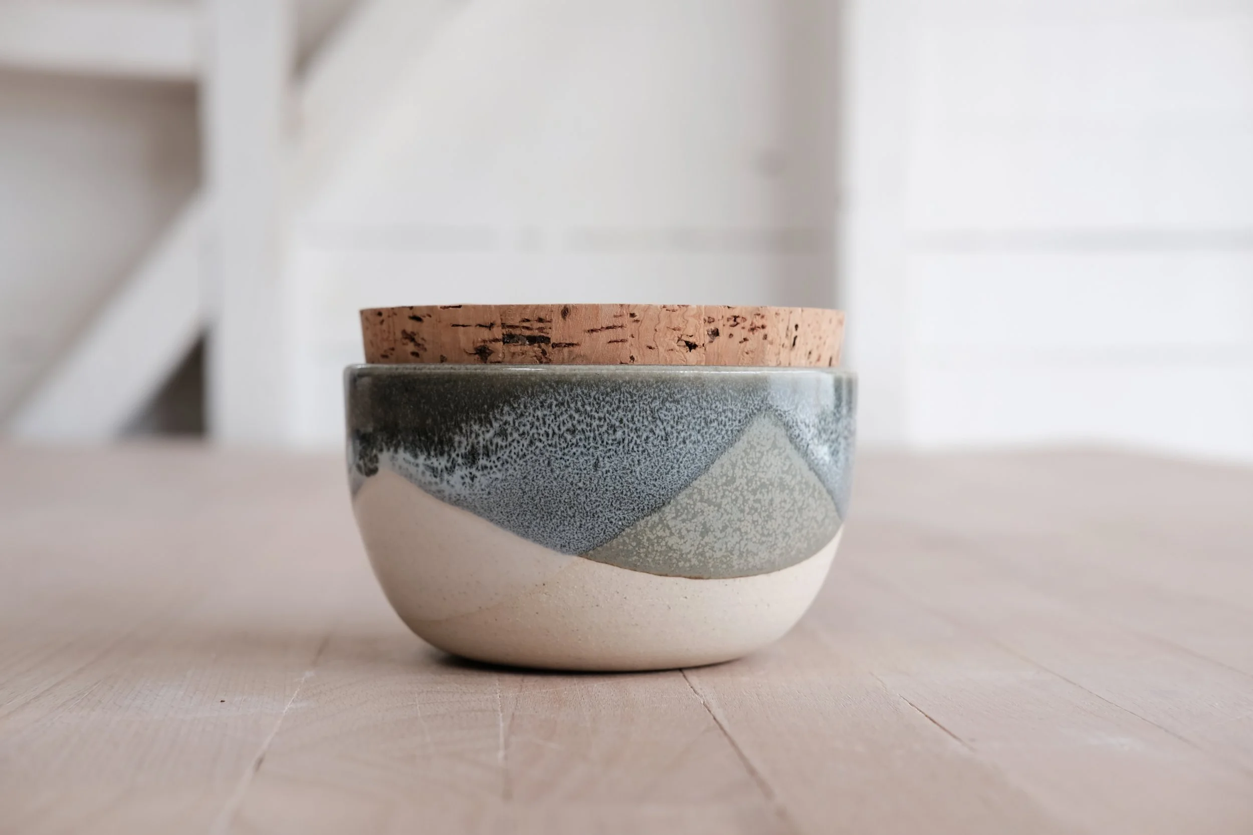 Seasons - moss salt cellar with natural cork lid - porcelain