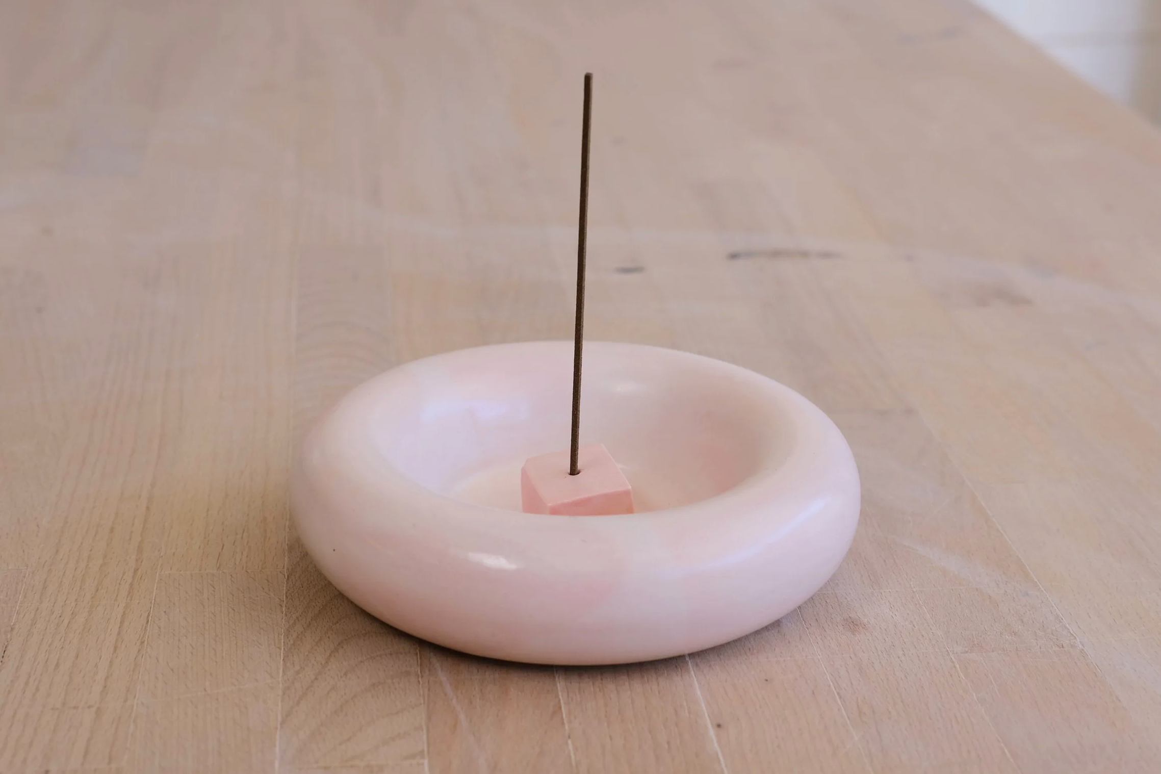 donutbowlpink880.png