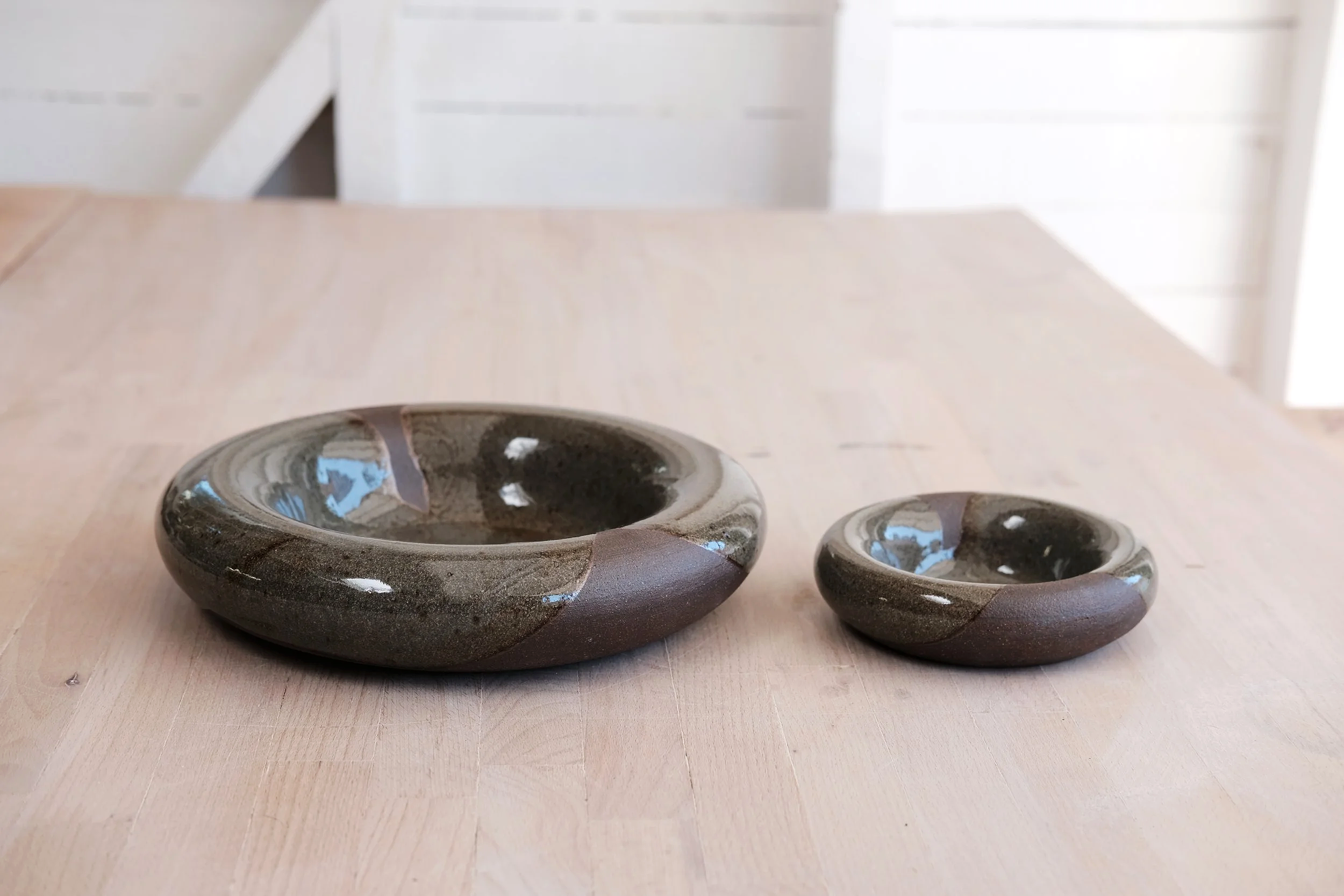 donutbowlblackgreen687.png (Copy)