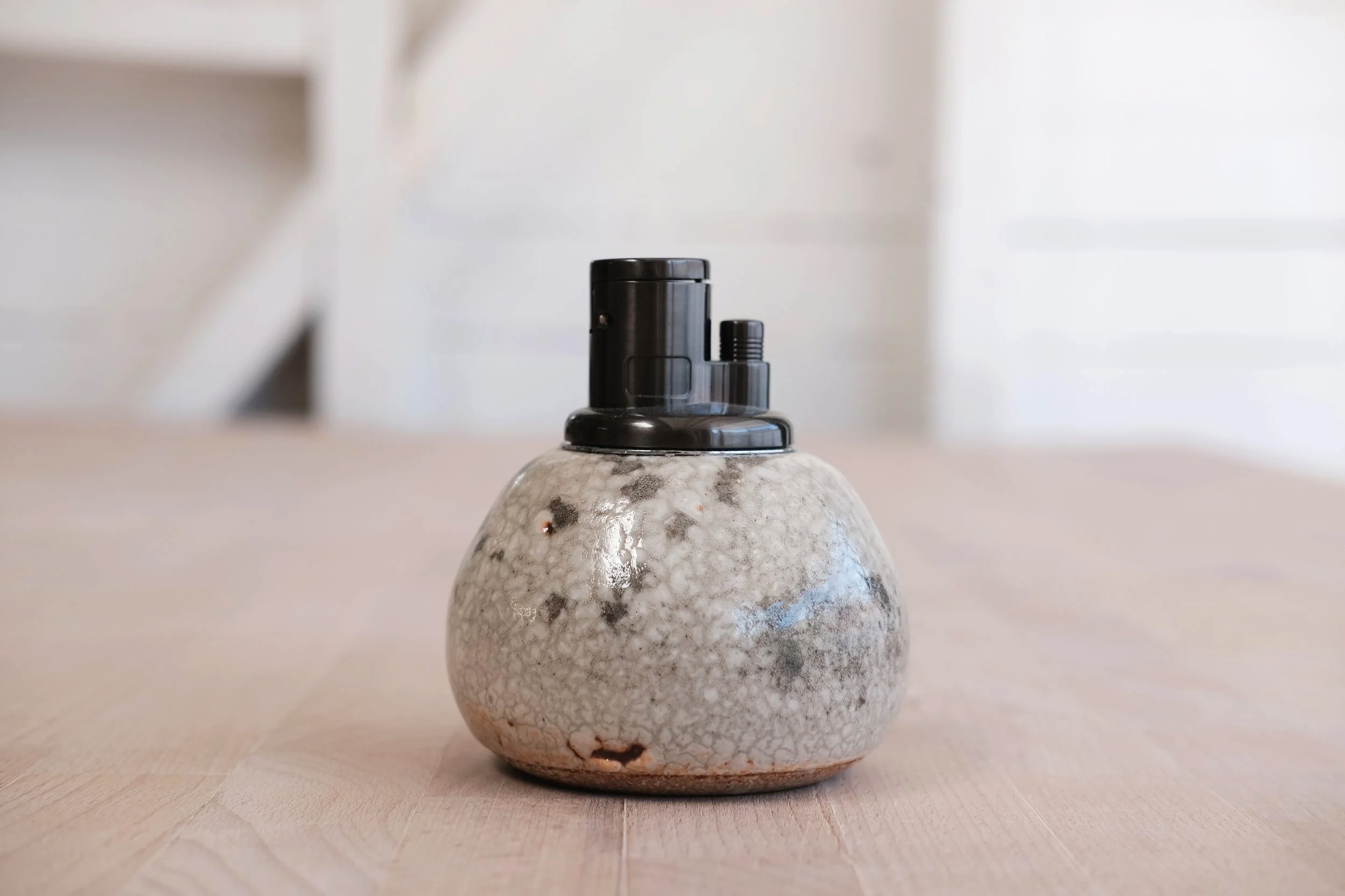 shino 3 torchs table lighter - stoneware