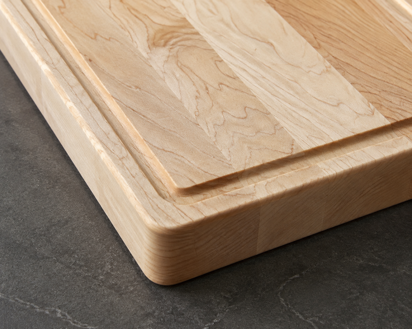 Maple Cutting board pic 6.png