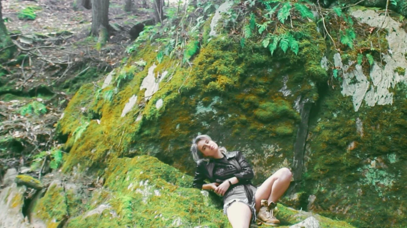 Ula Blue - Artist of the Week (01.18)