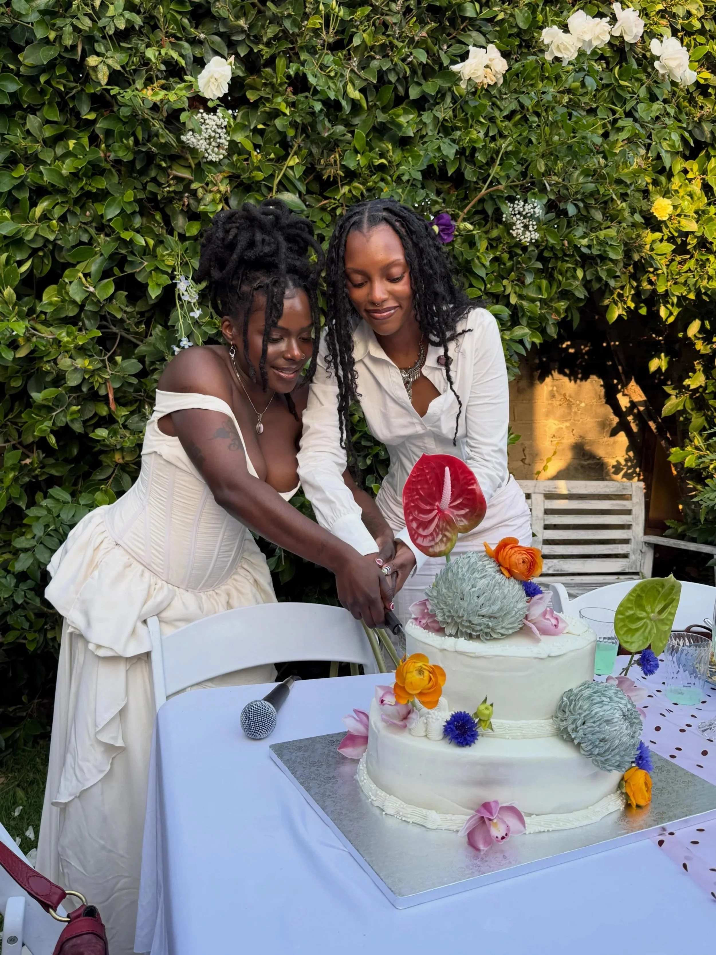 a wedding cake for the Wilson-Dennises