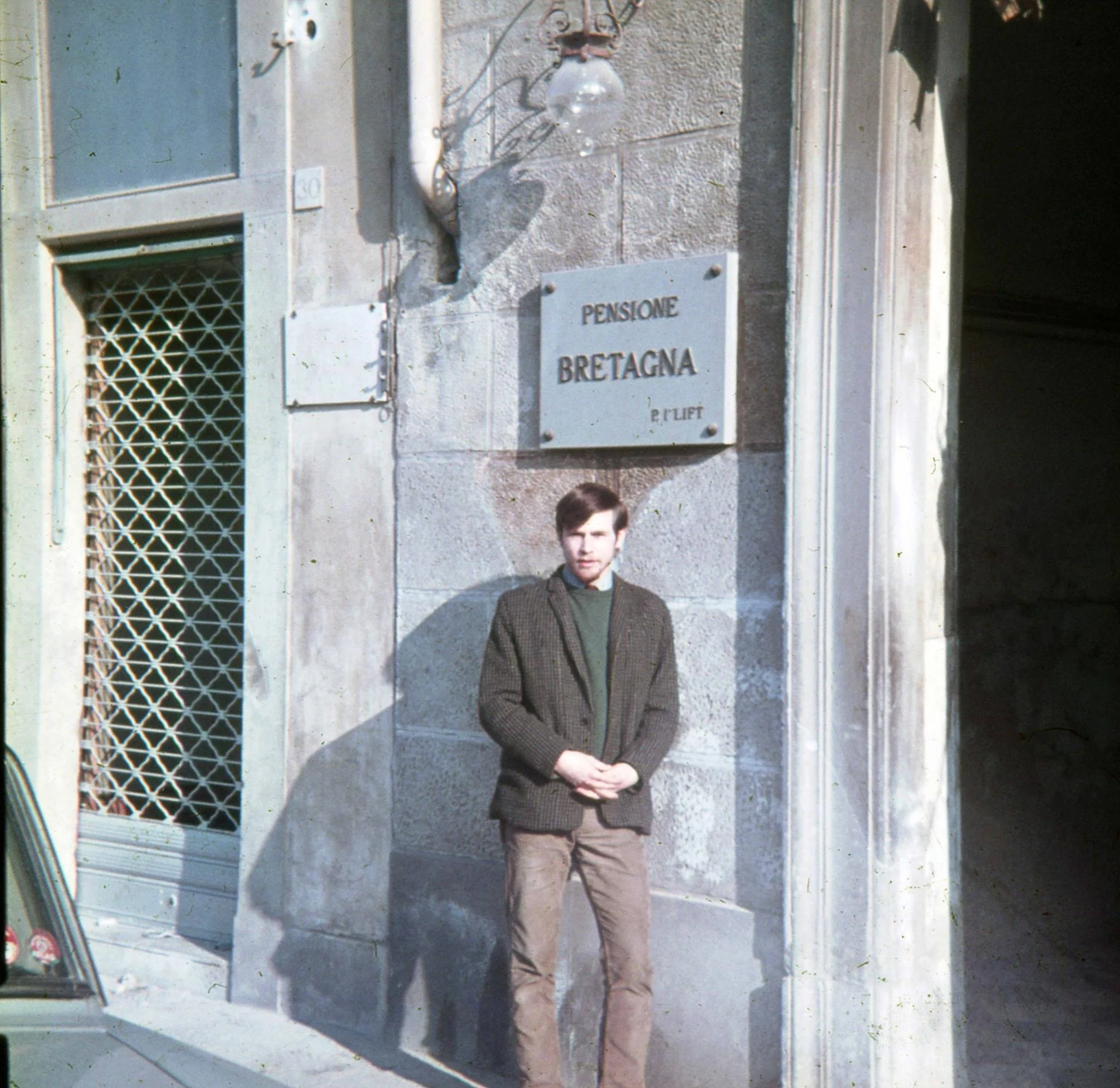 No 2 Paul outside the pensione.JPG