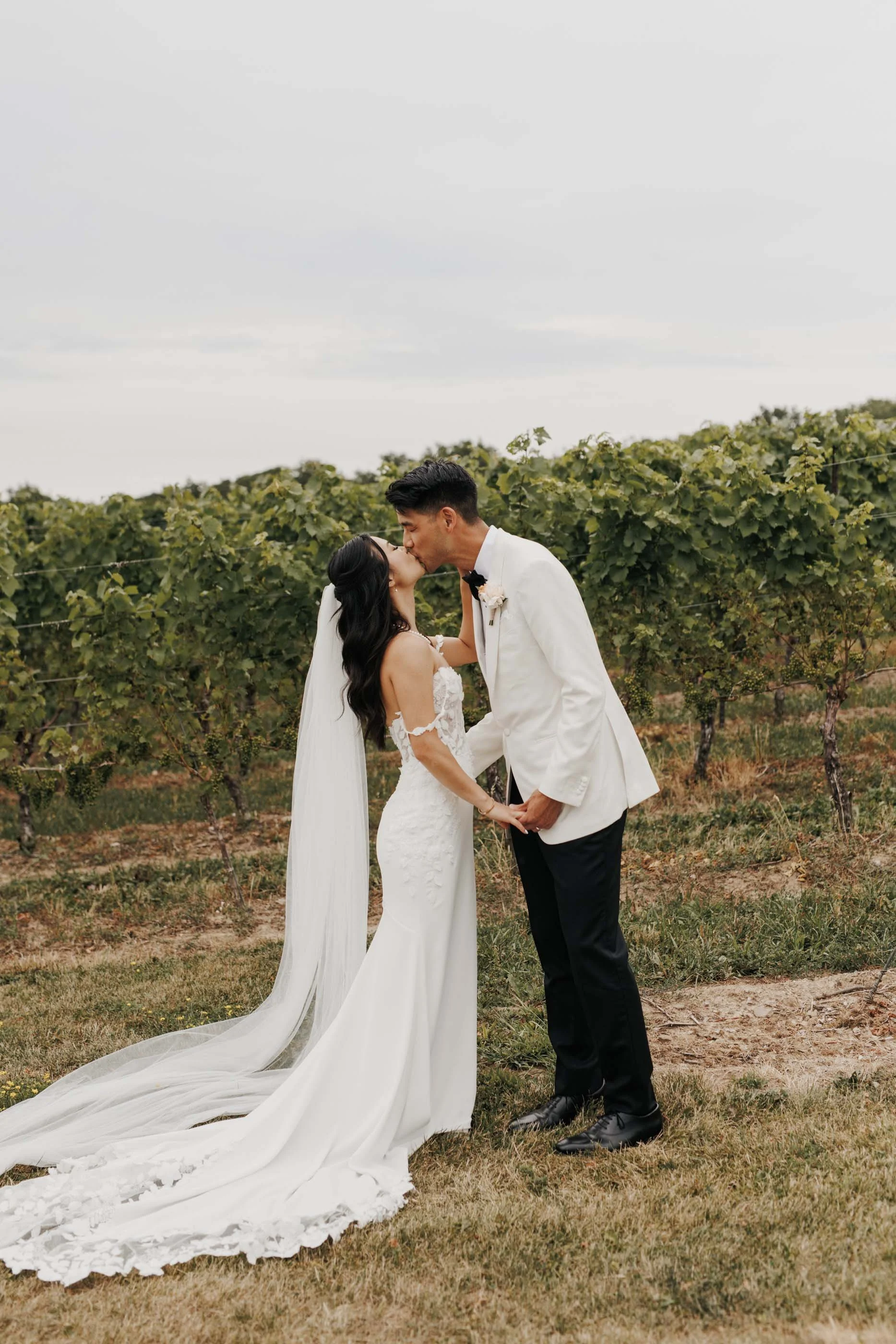 WhitneyErinSmith_Toronto_photographer_wedding_weddingphotographer_engagmentshoot_-15.jpg